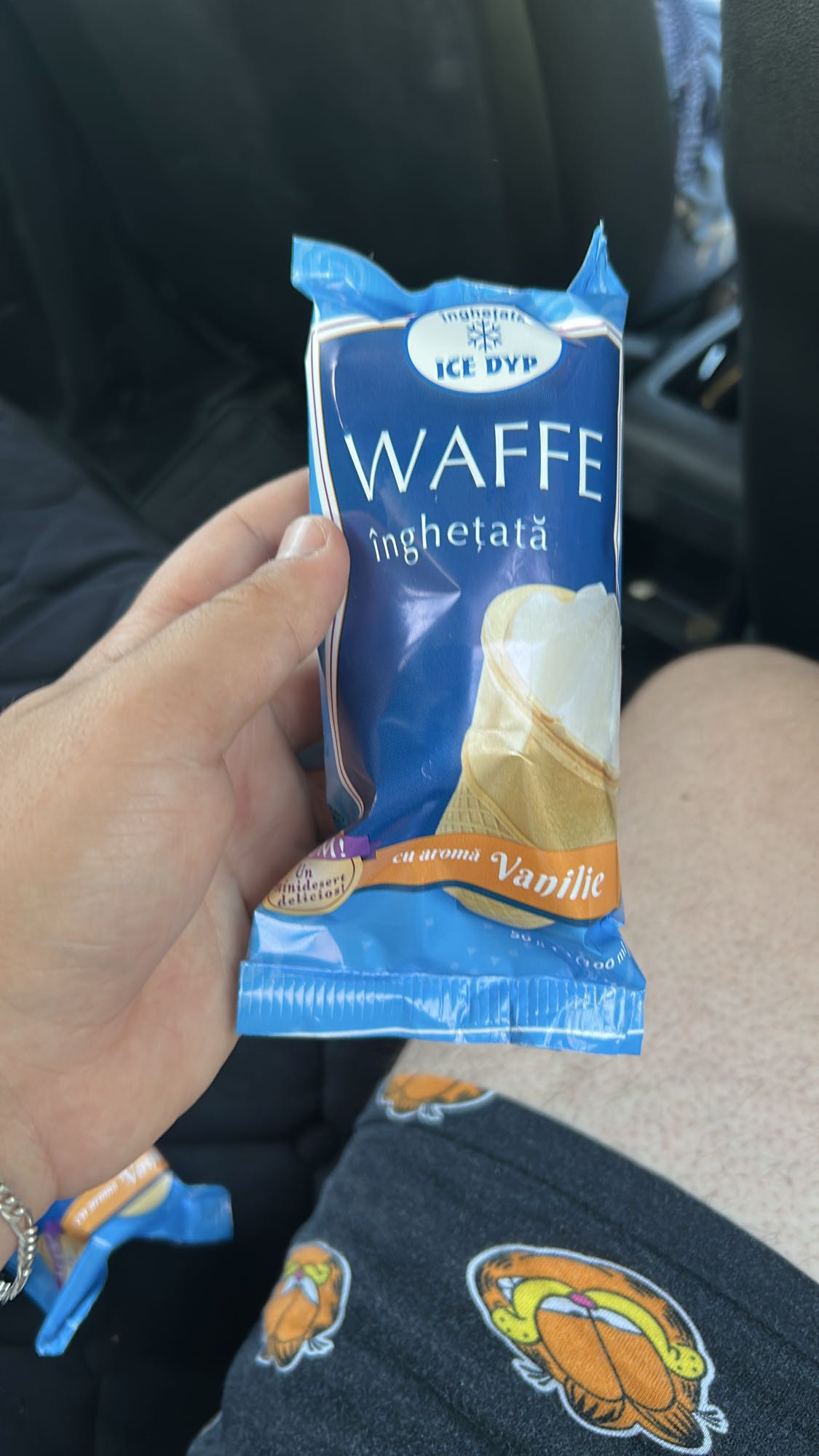 Înghețată vafă vanilie