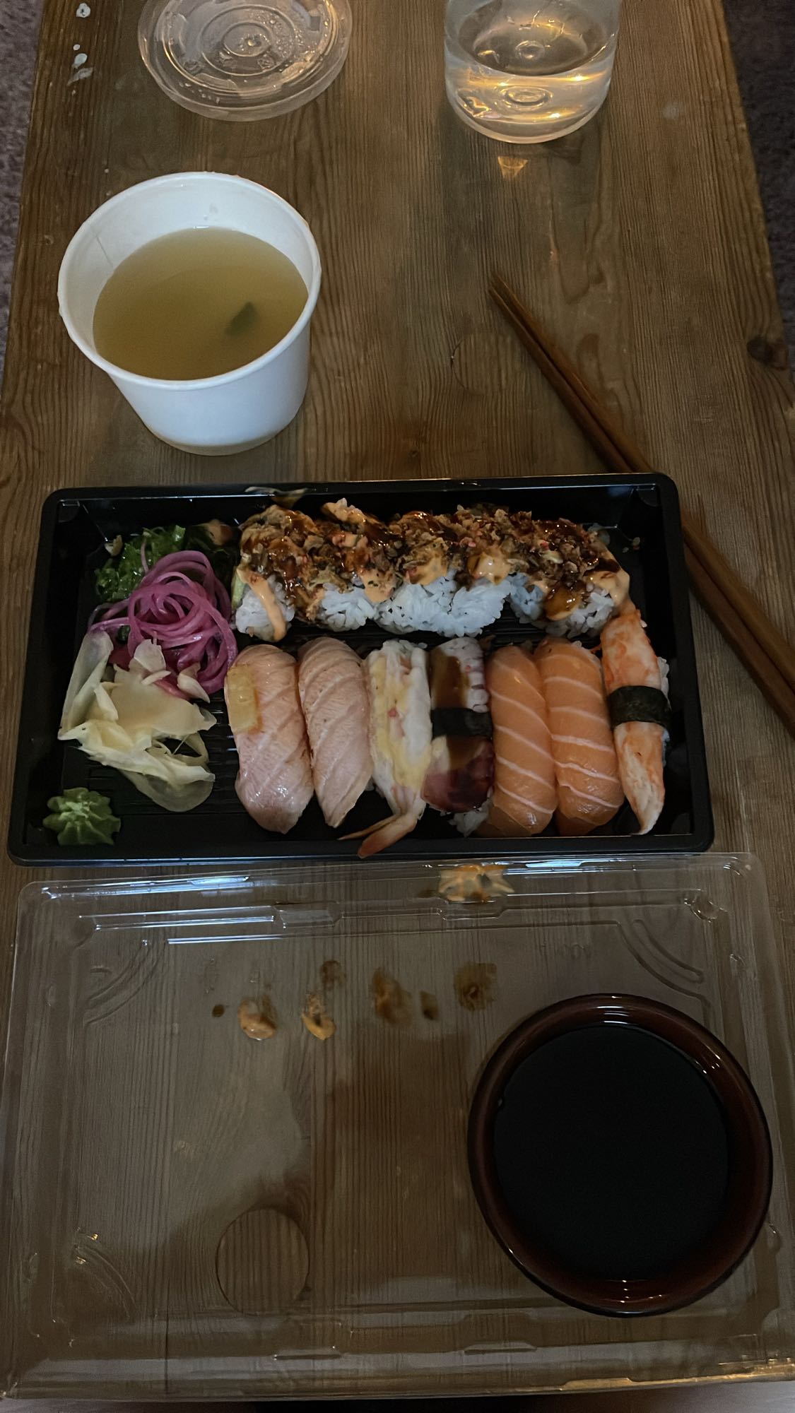 Sushimix med misosoppa