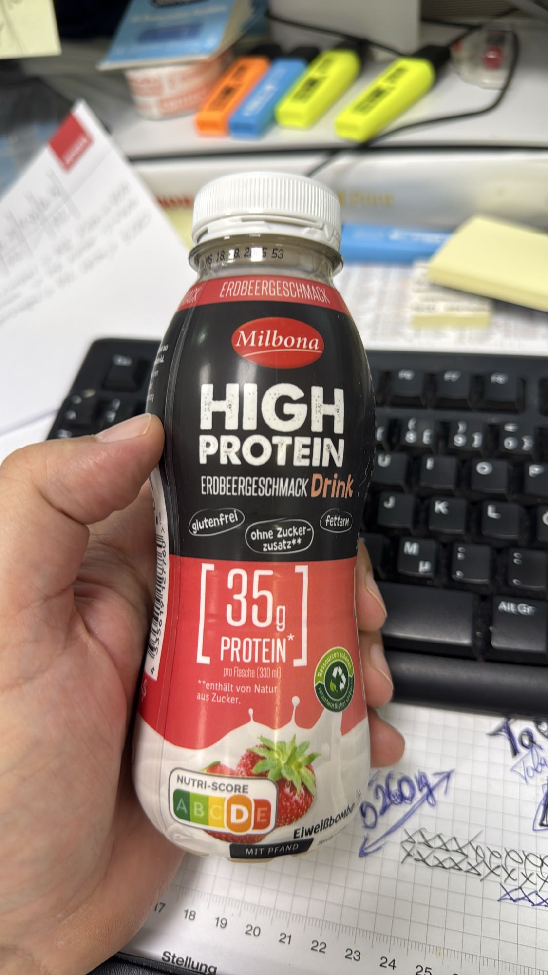 Erdbeergeschmack Protein Drink