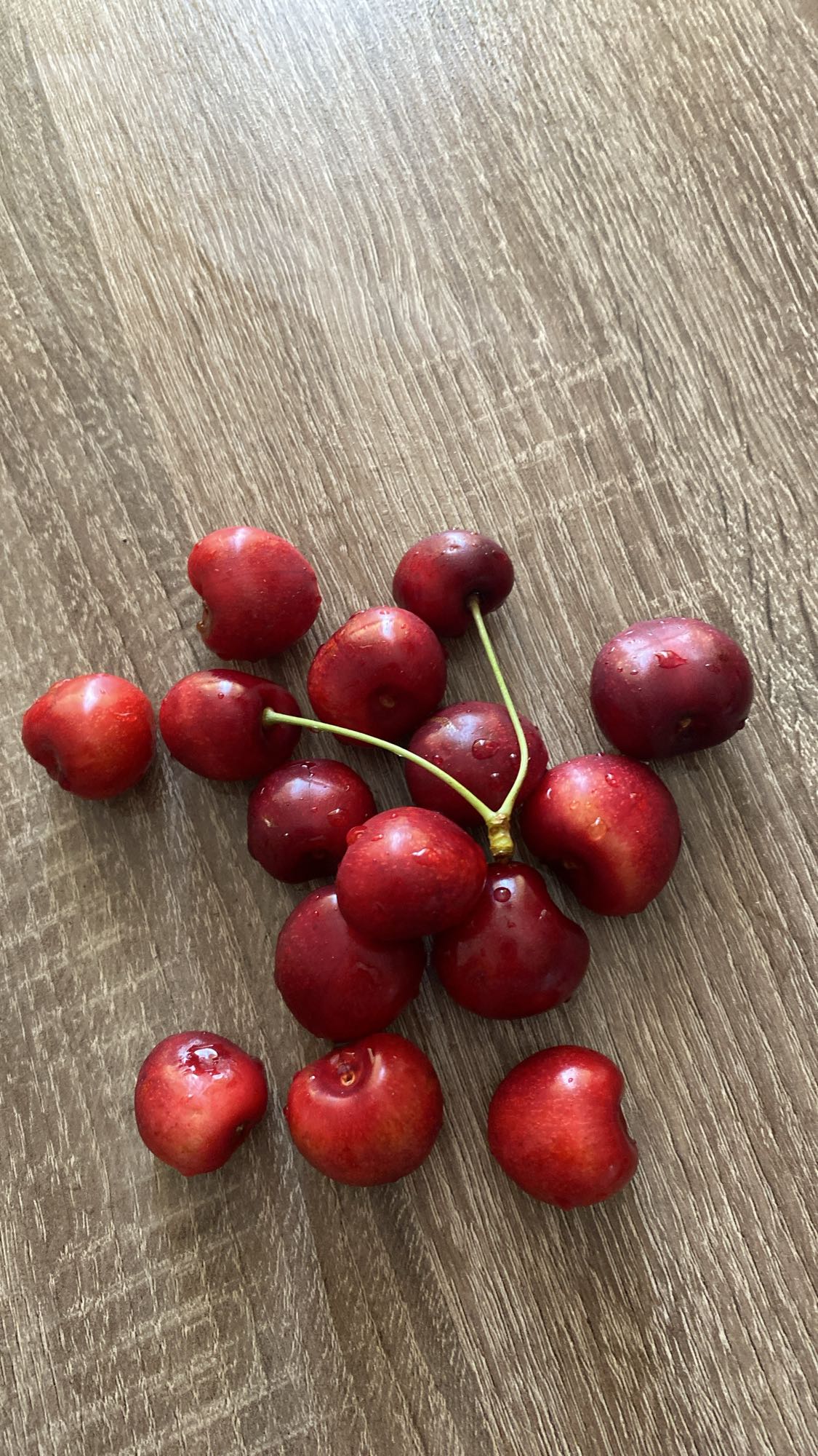 Cireșe proaspete