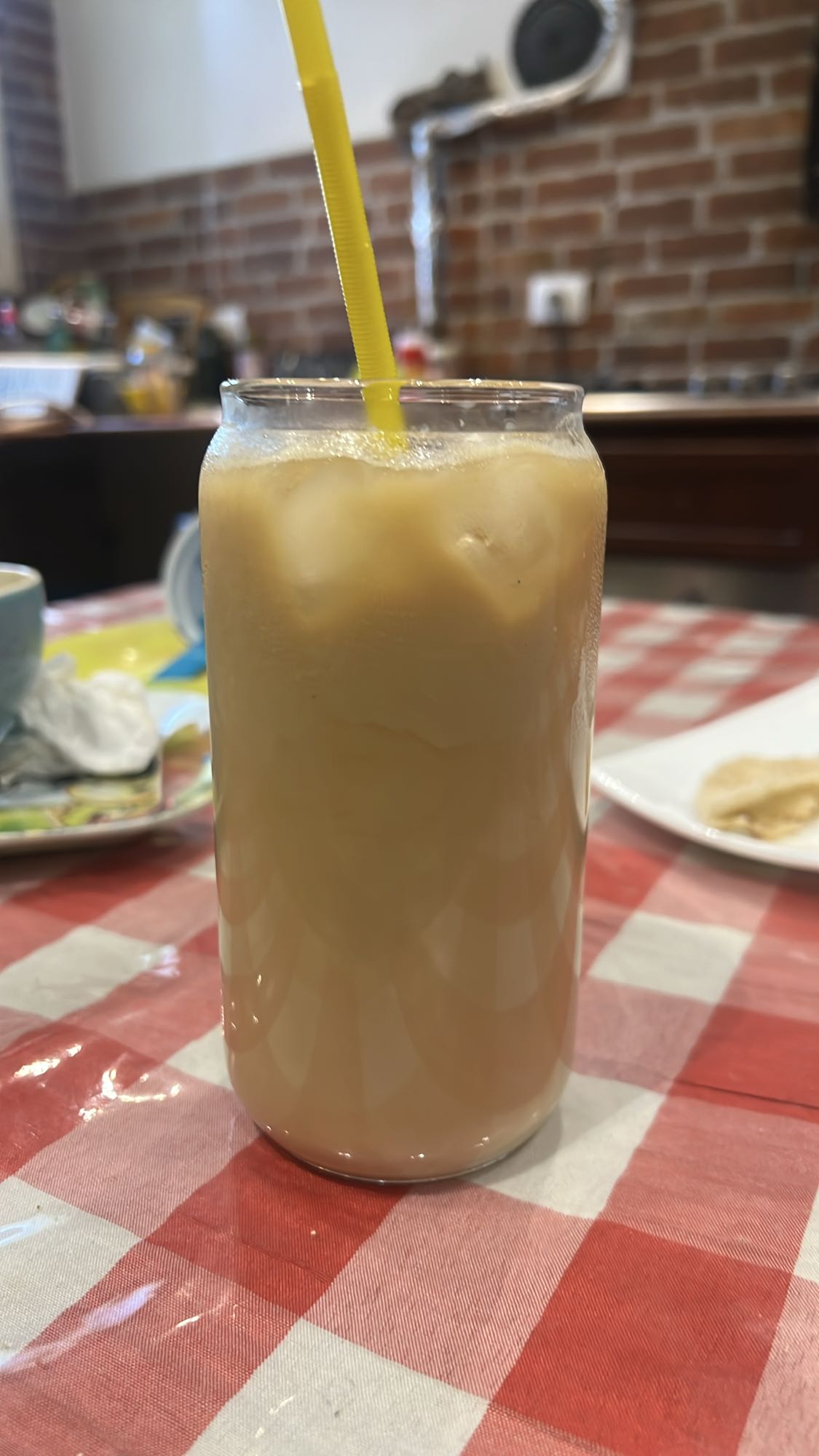 Iced milk coffee