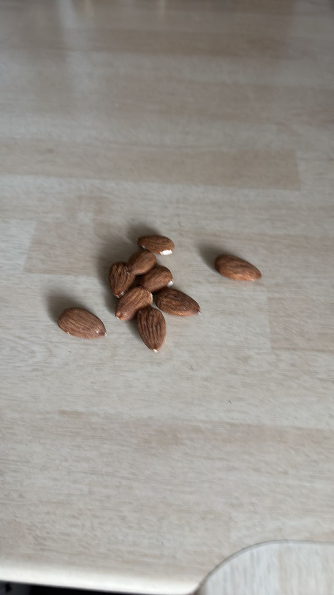 Rauwe amandelen snack