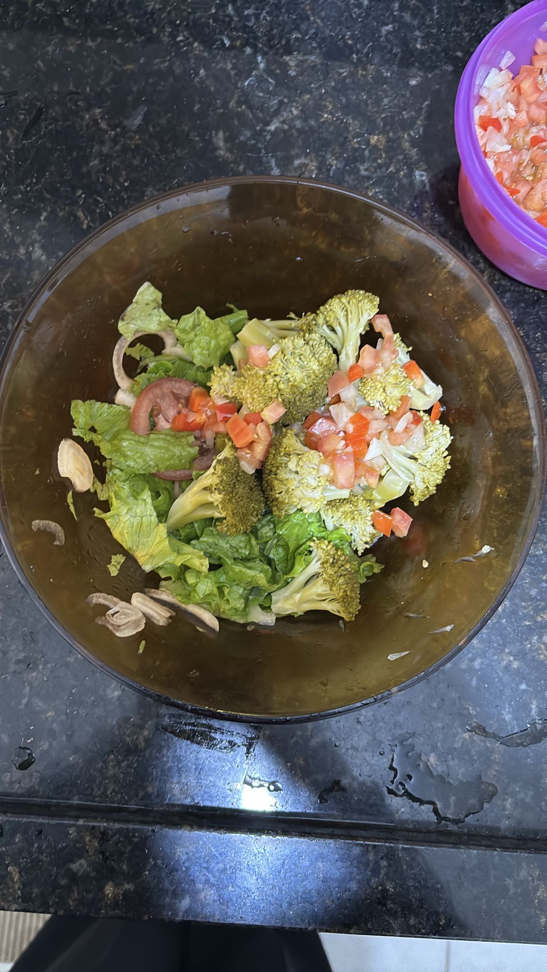 Salada de brócolis e alface