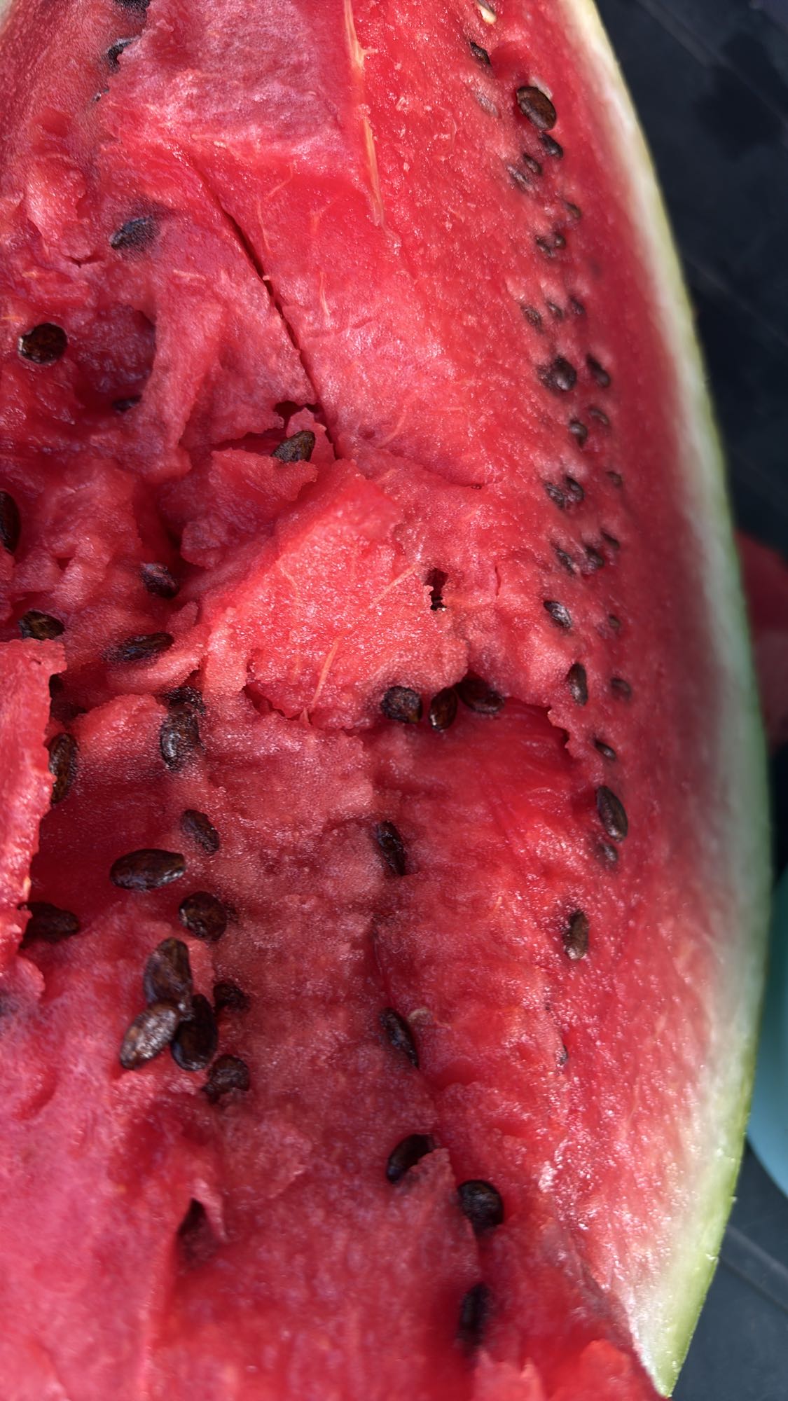 Felie de pepene roșu