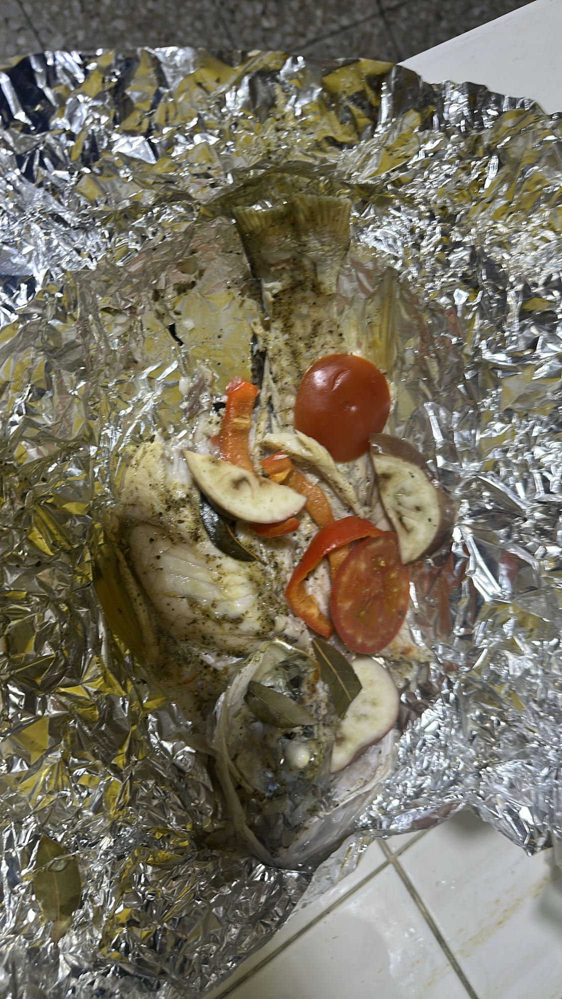 Pescado al horno con verduras