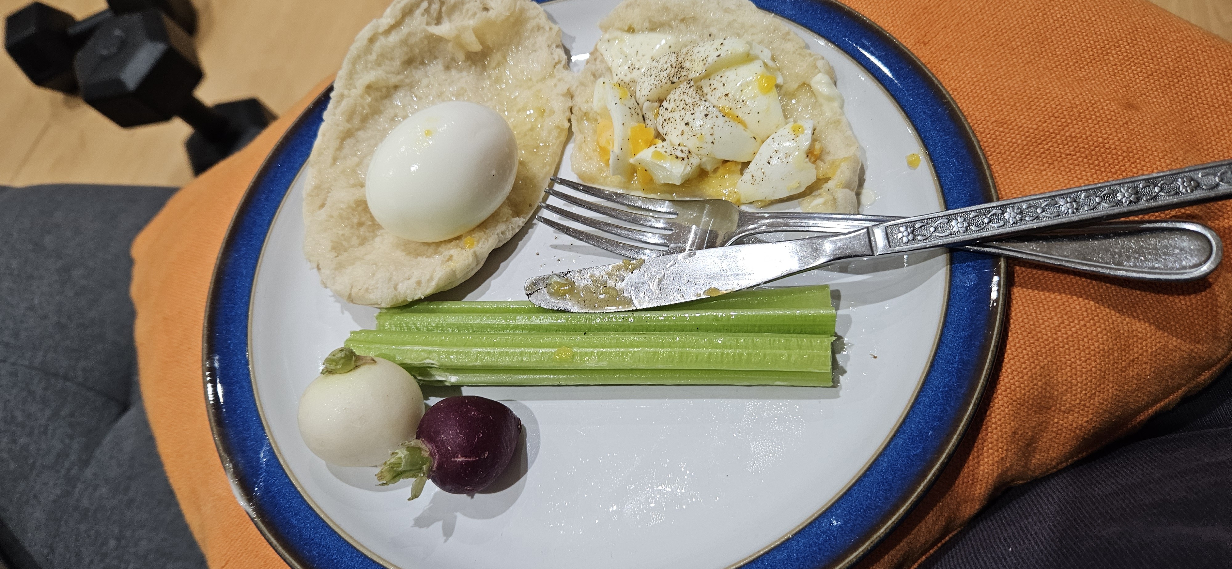 Egg Veggie Flatbread