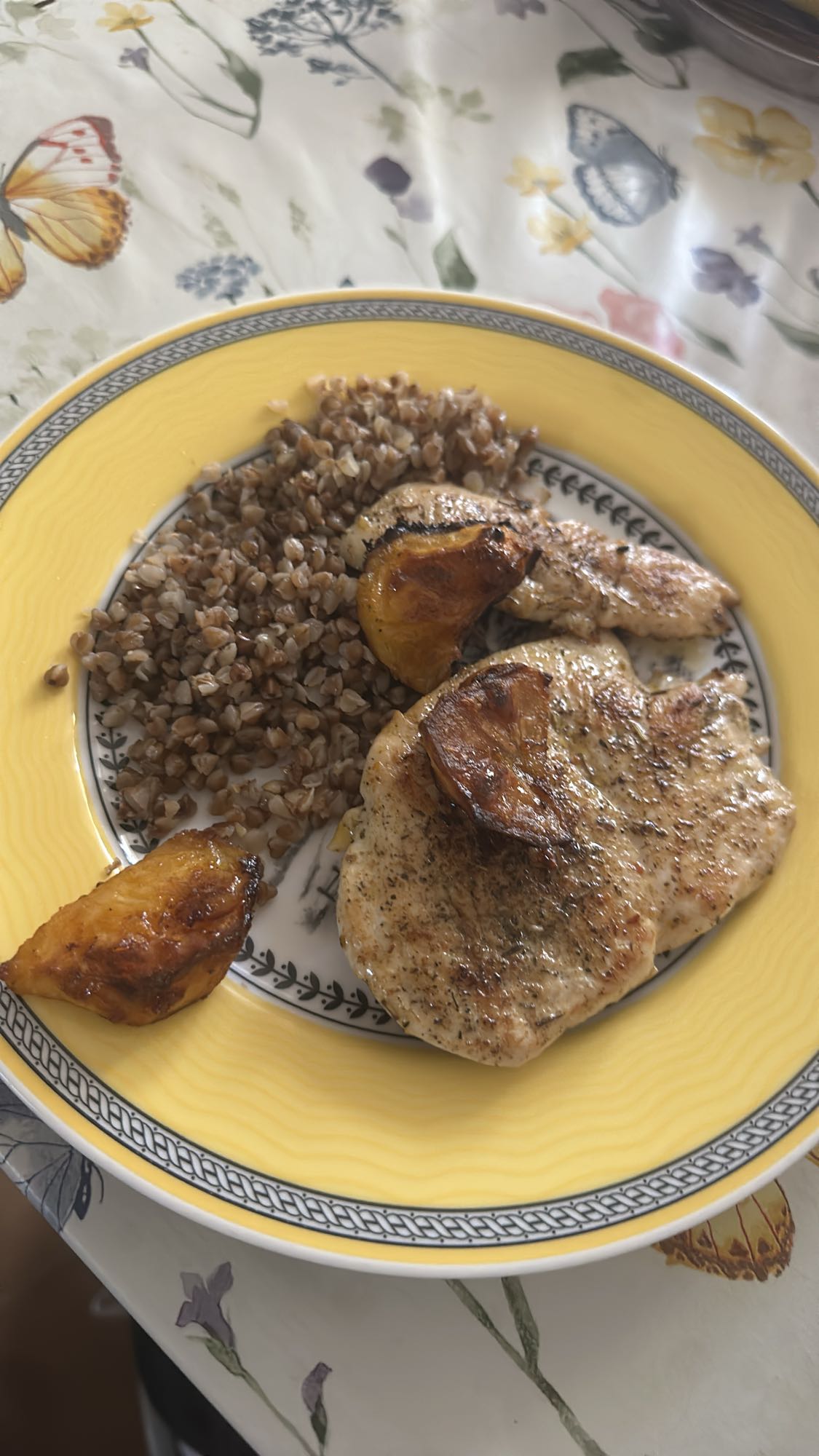 Chicken buckwheat plate