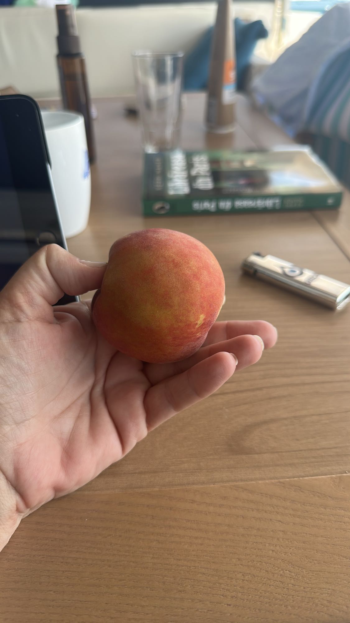 Fresh peach snack