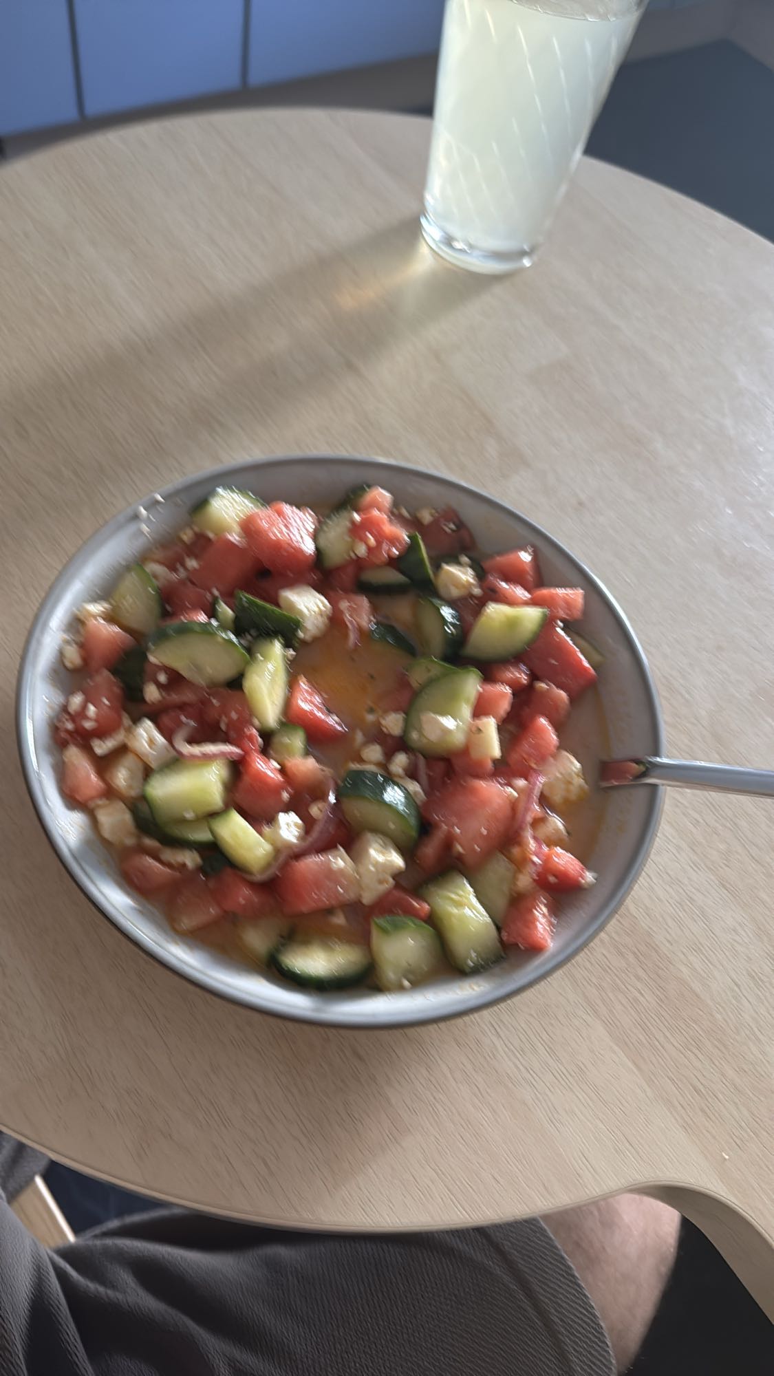 Wassermelonen-Gurkensalat