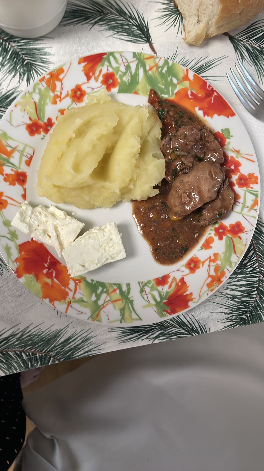 Piure cu carne și brânză