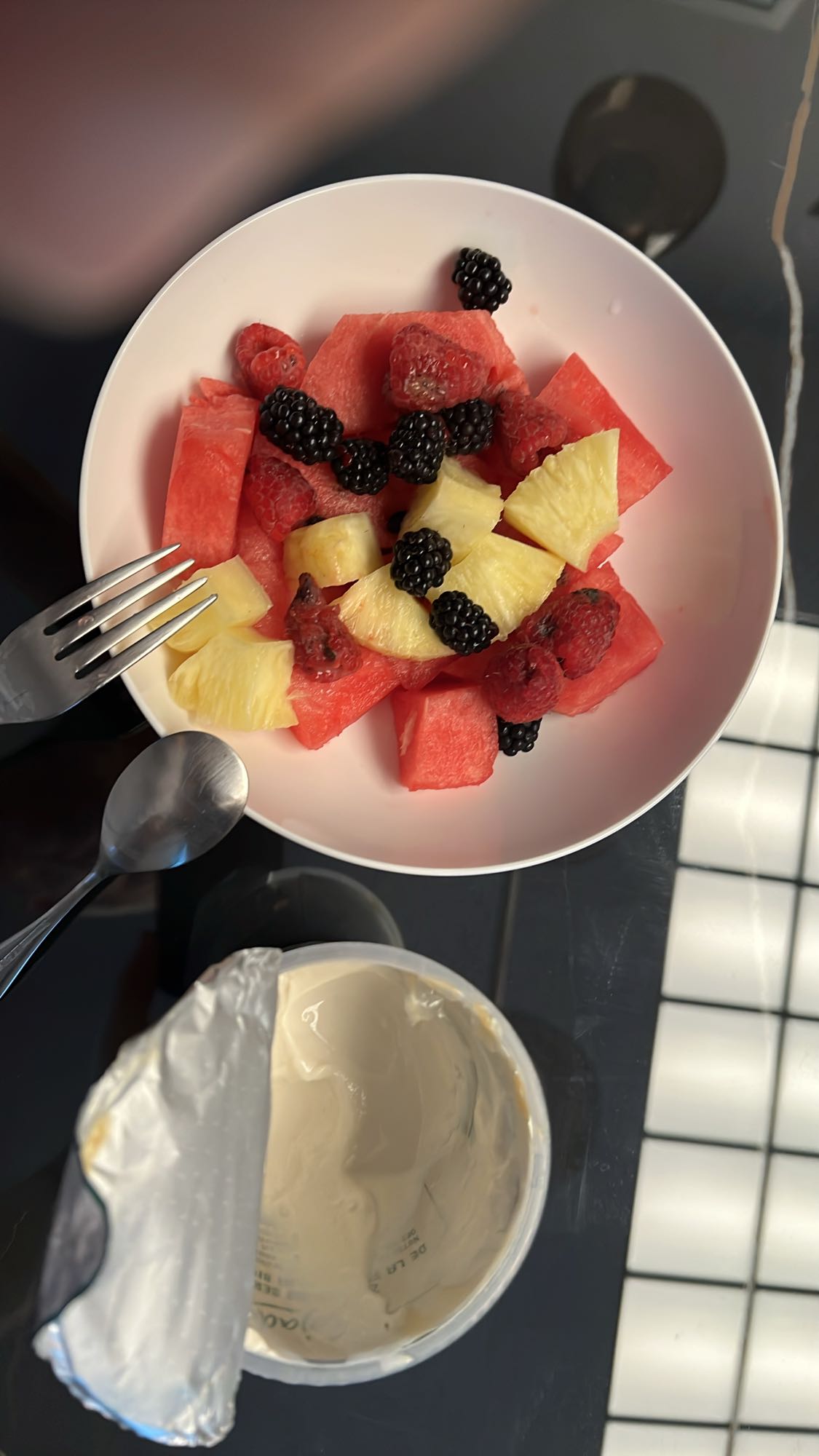 Φρουτοσαλάτα με γιαούρτι