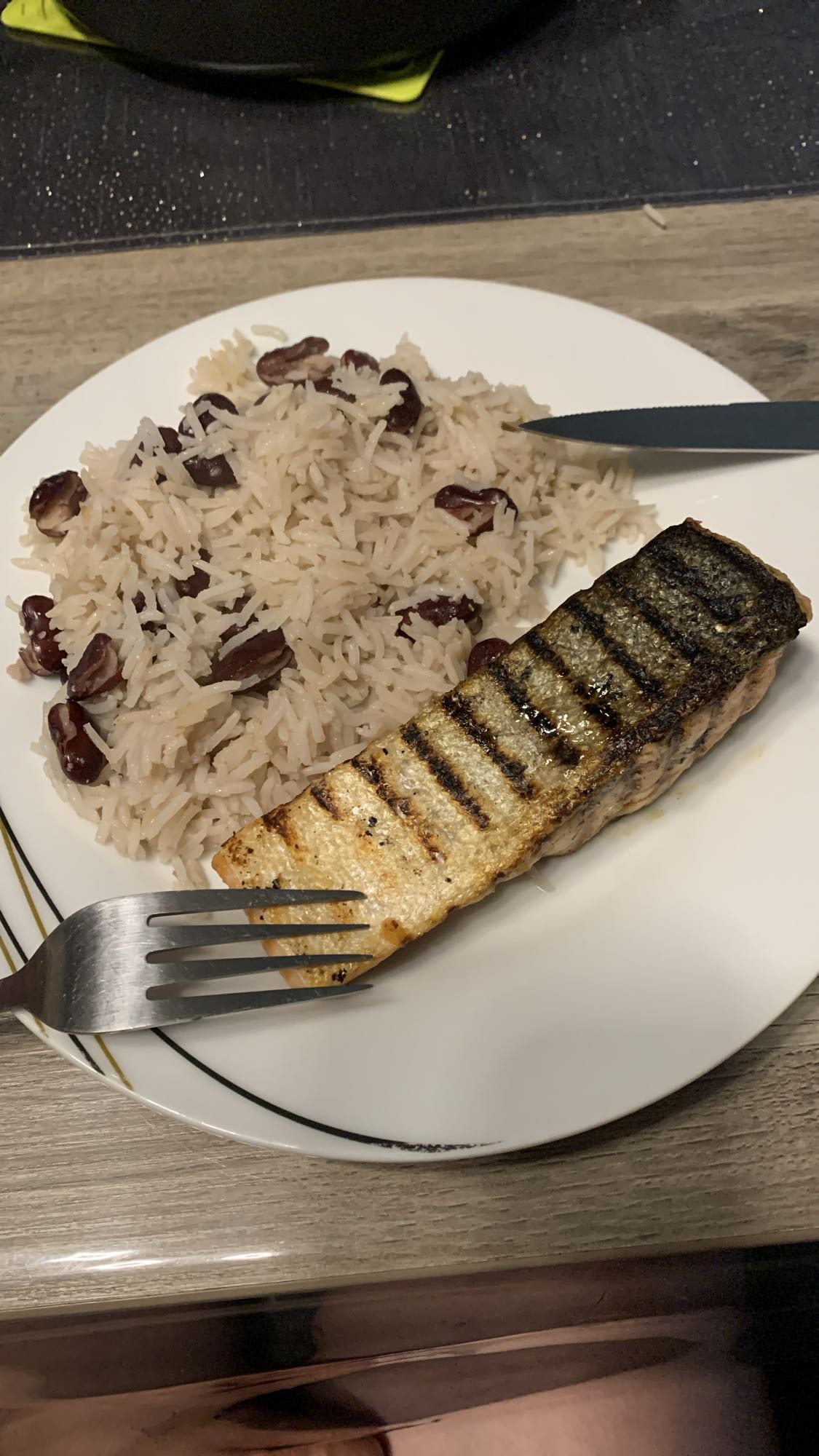 Saumon et riz aux haricots