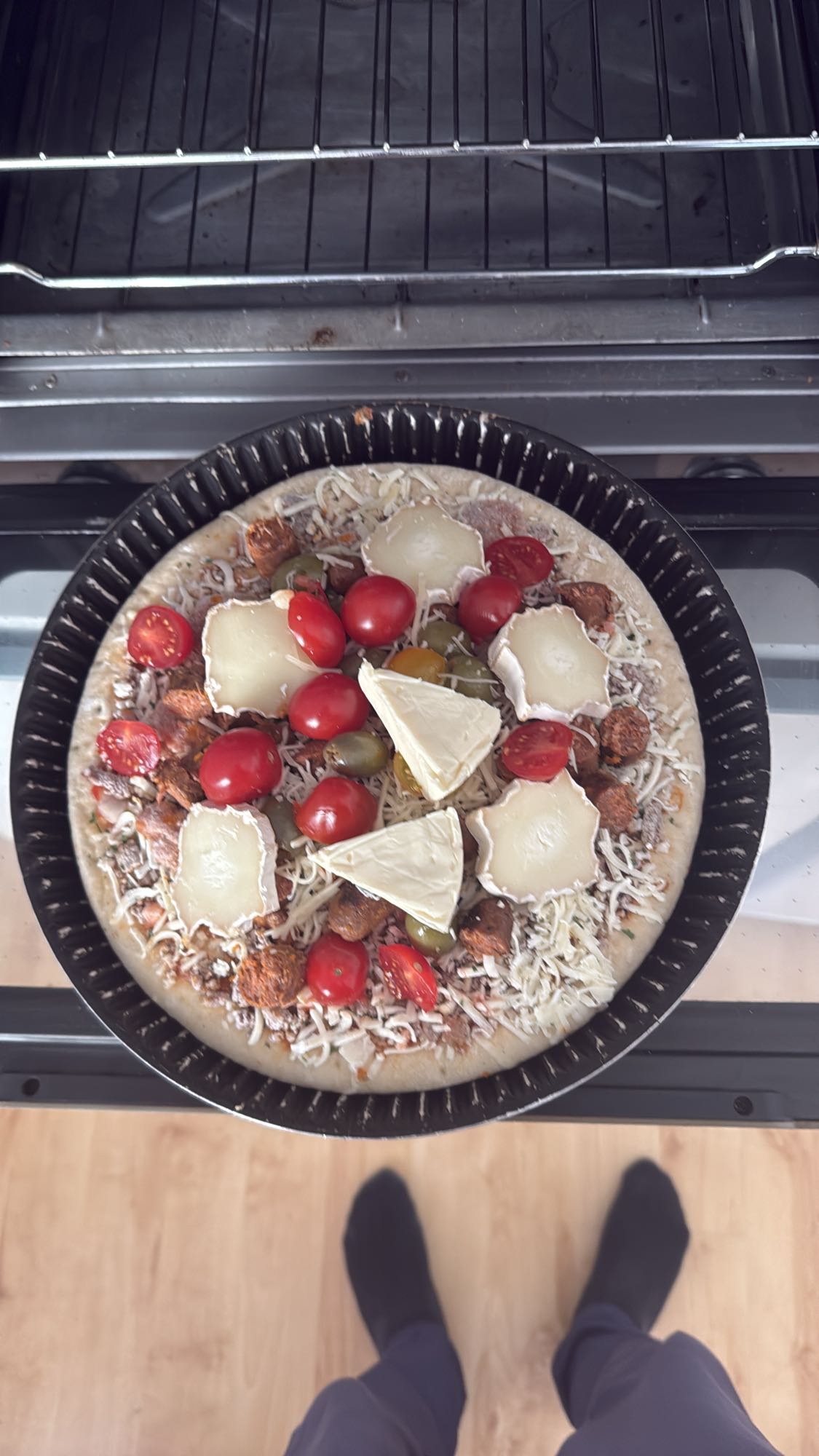 Pizza fromage et légumes