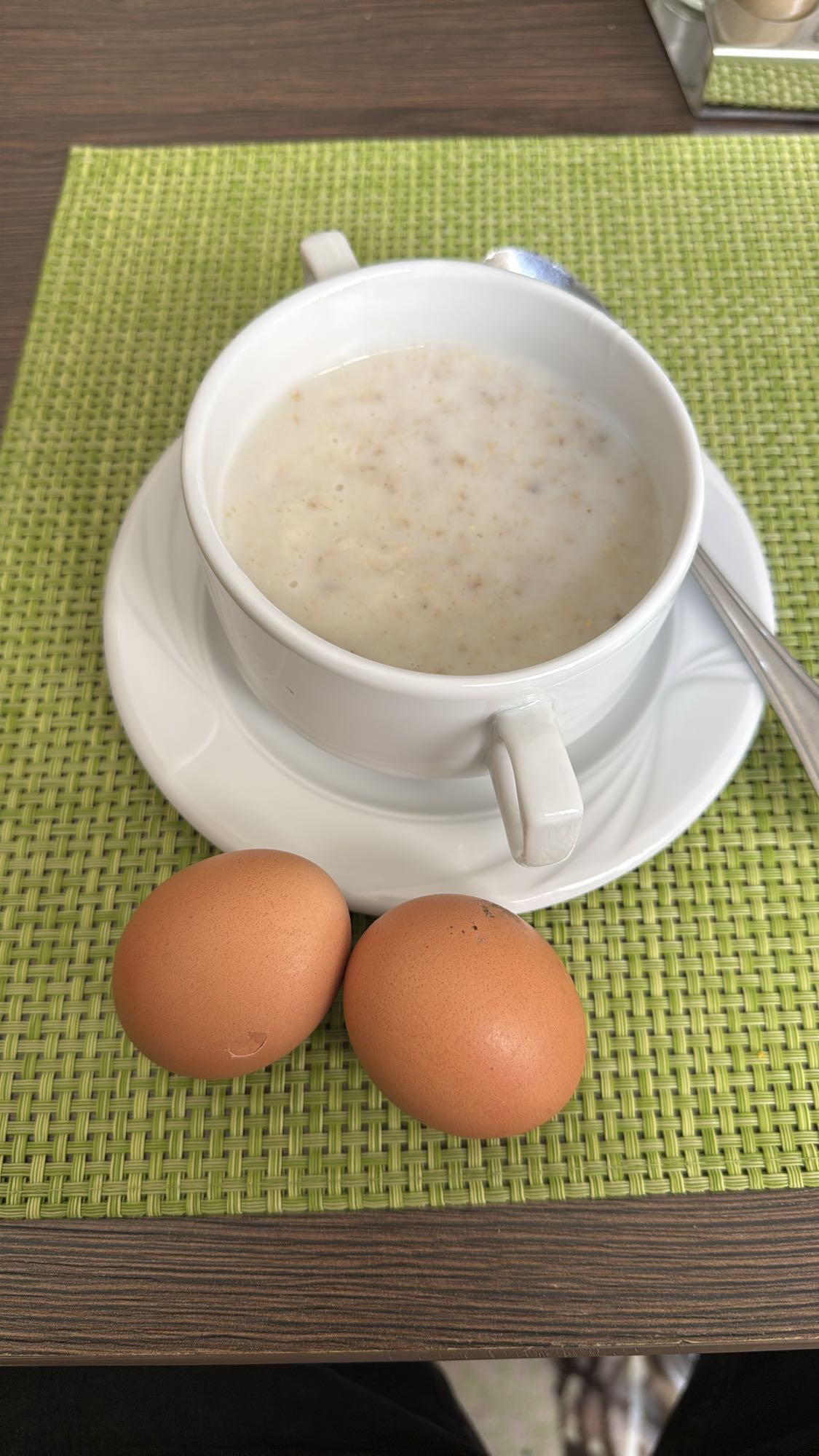 Zabkása főtt tojással