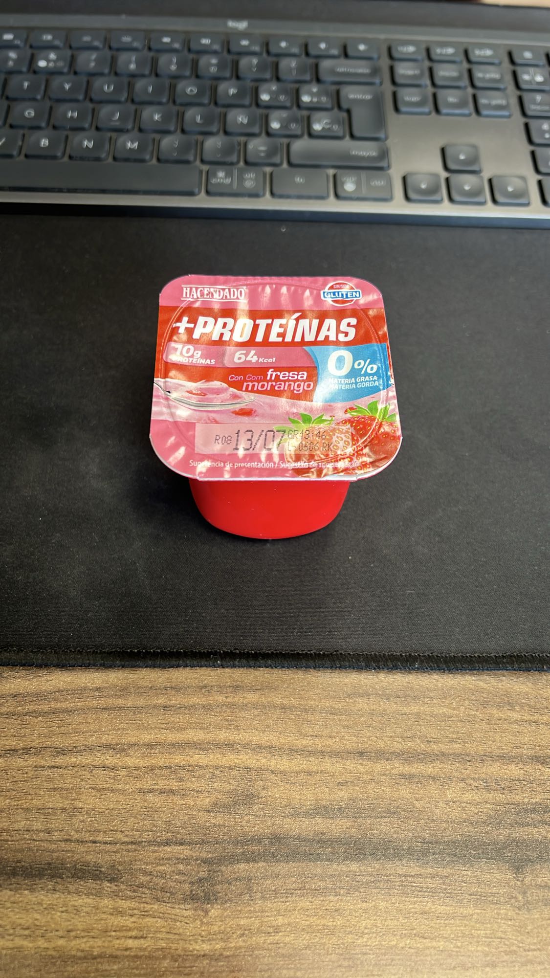 Yogur fresa proteínas