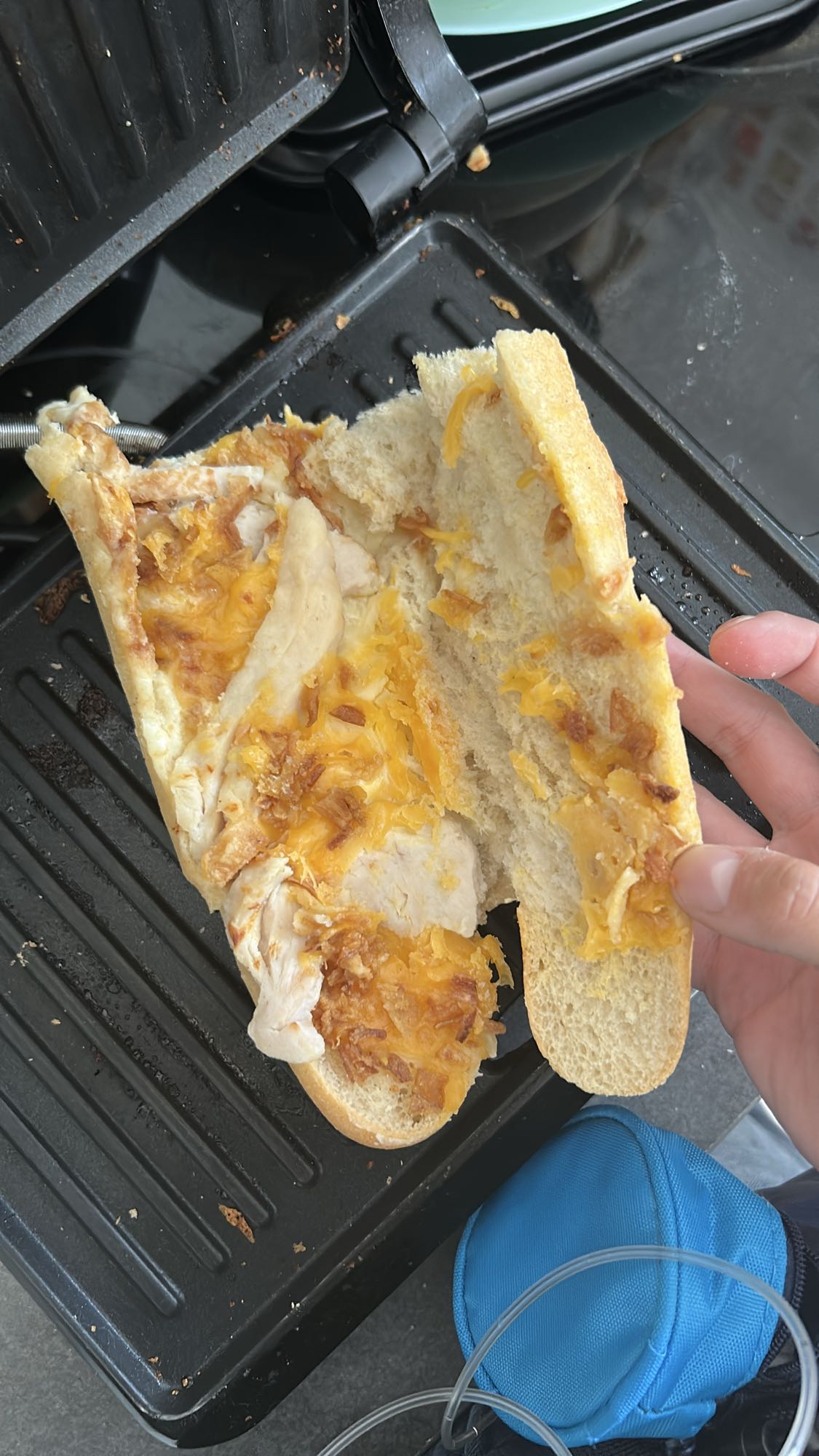 Sandwich au poulet grillé