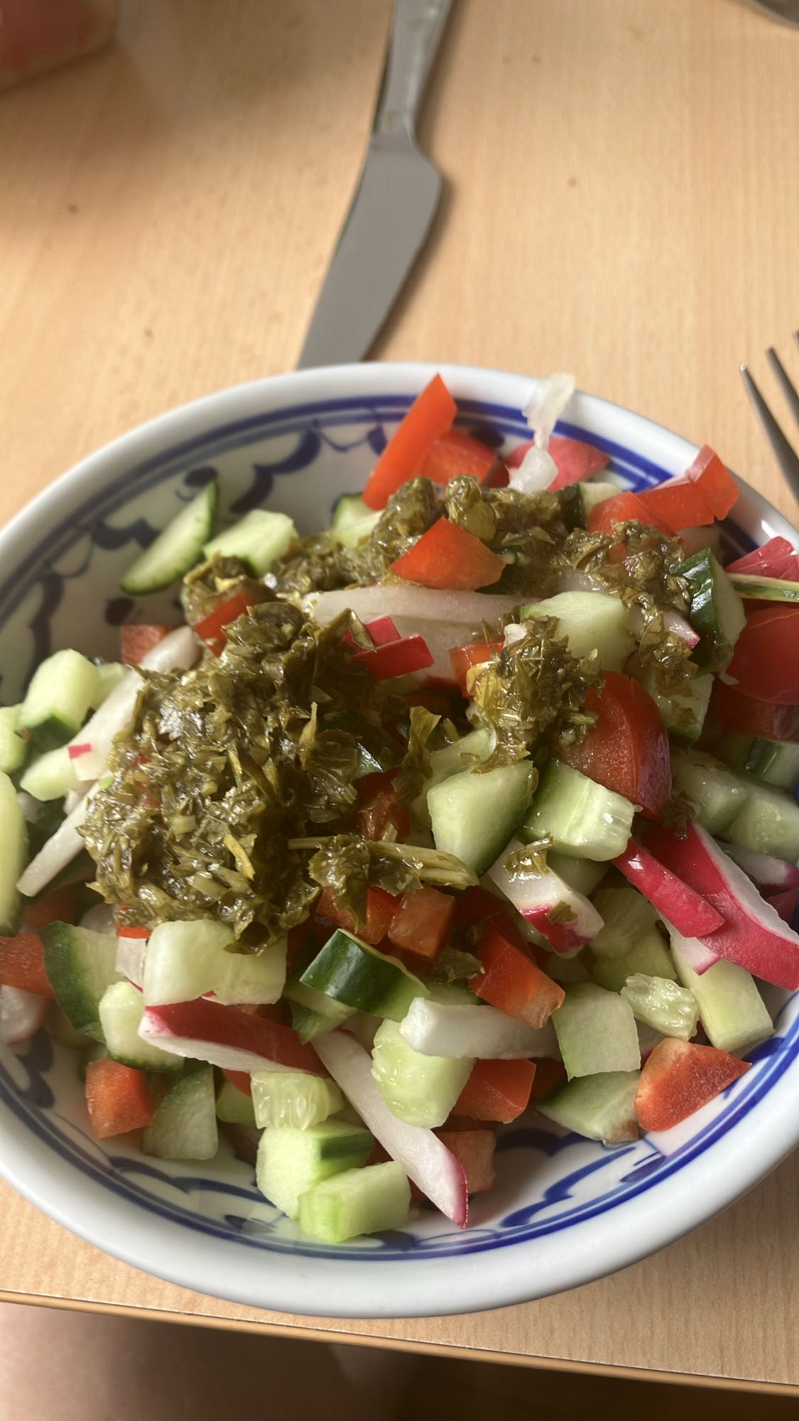 Salada fresca com ervas
