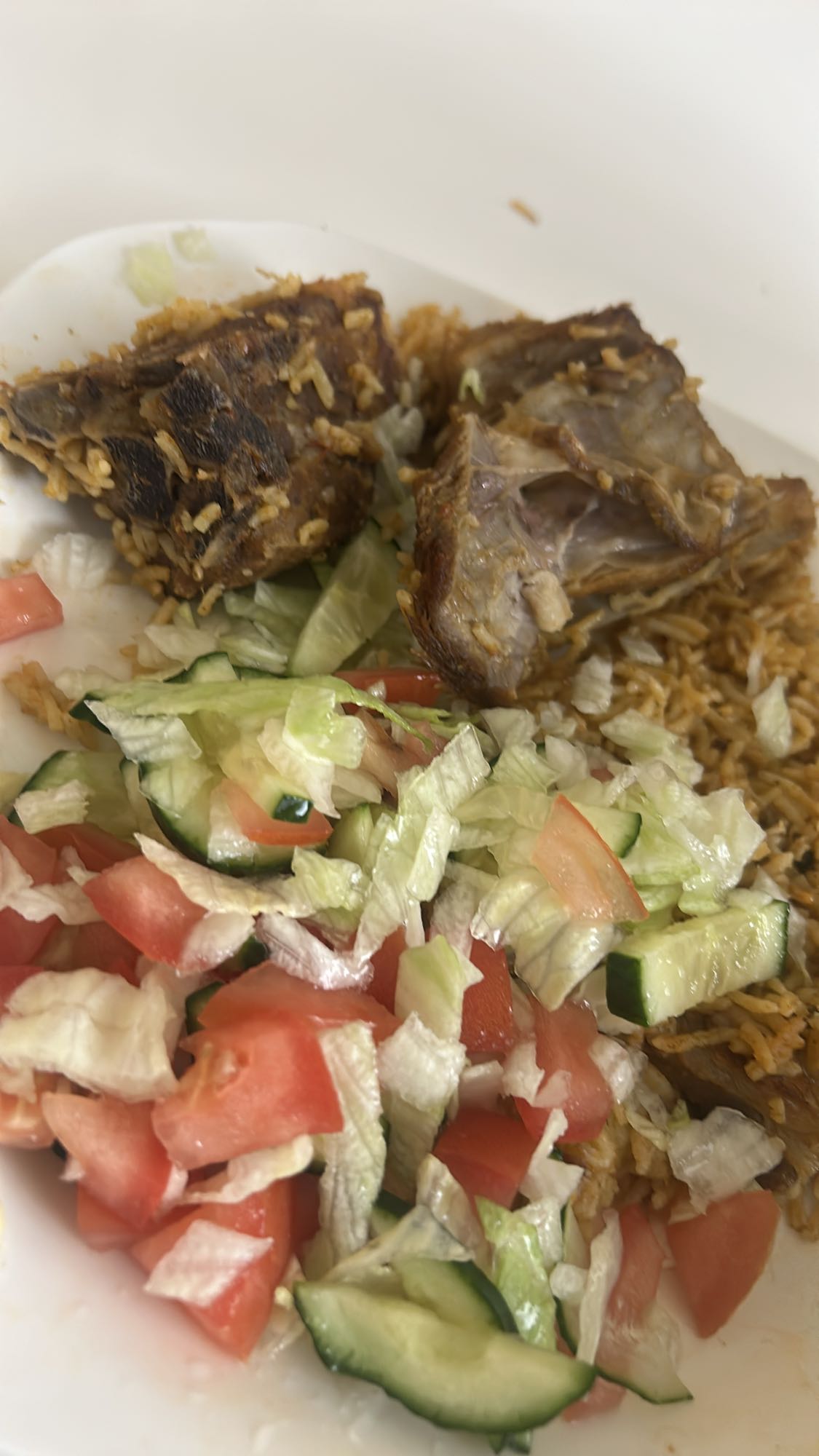 Ris med lamm och sallad