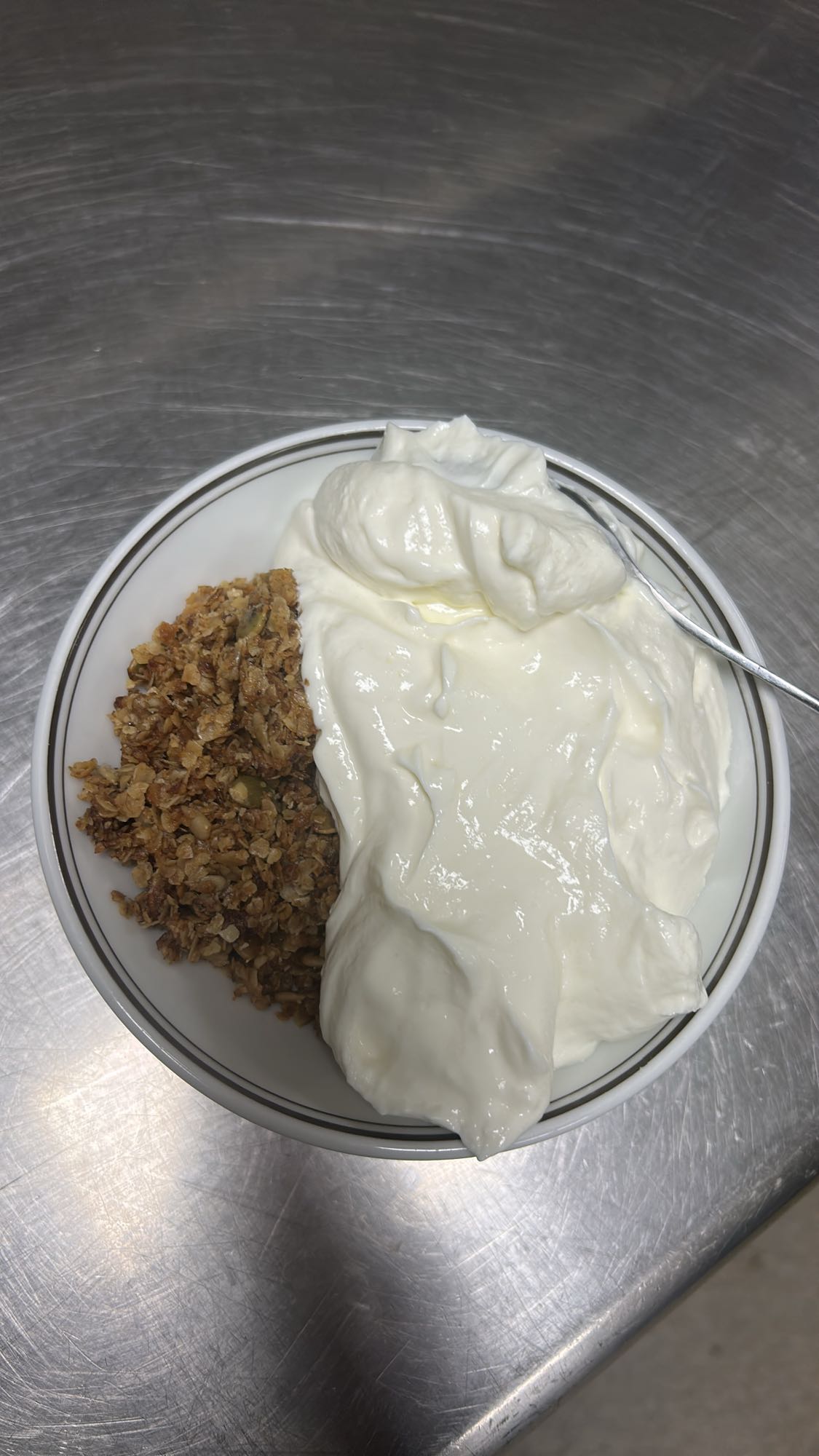 Yaourt grec et granola