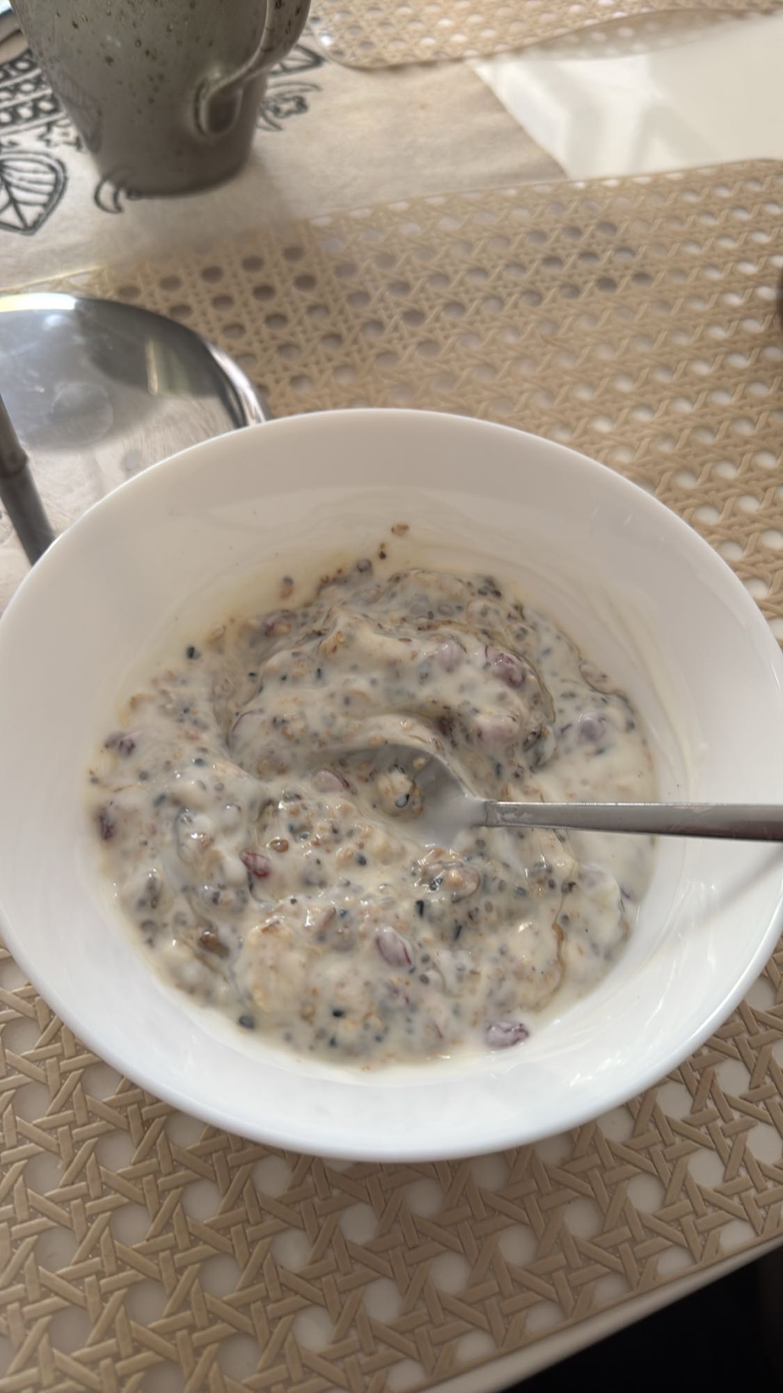 Yoghurt med frön & nötter