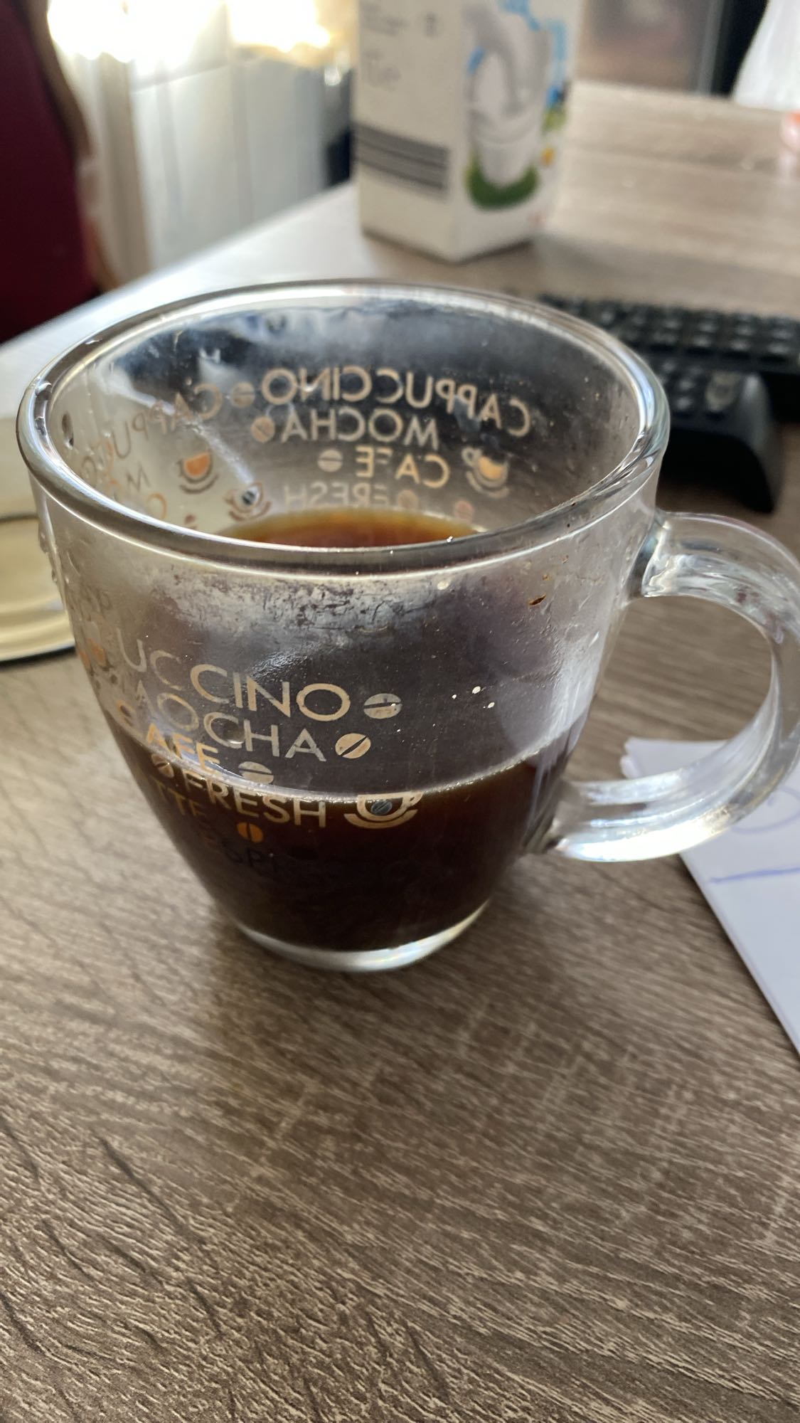 Cafea neagră simplă