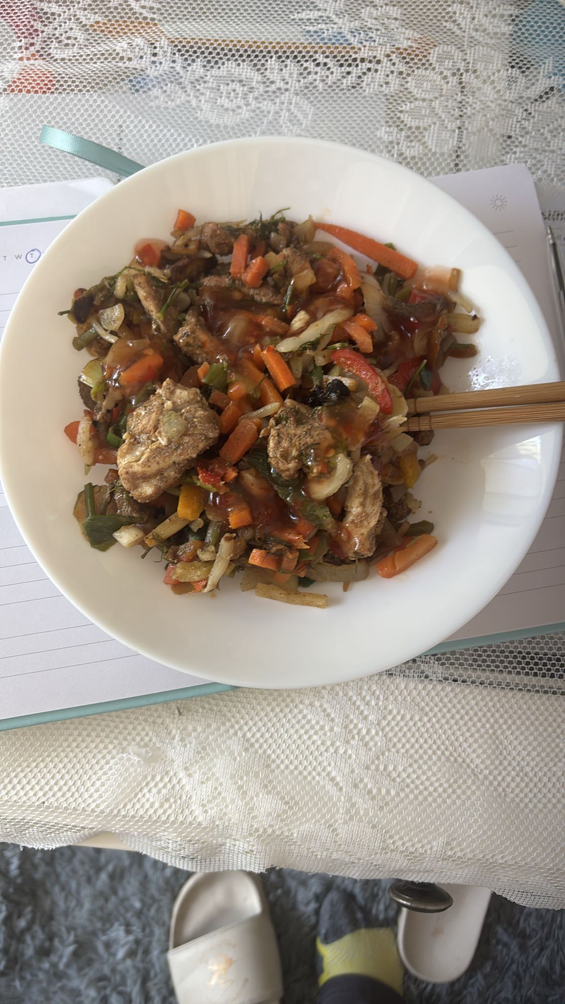 Kurczak z warzywami stir-fry
