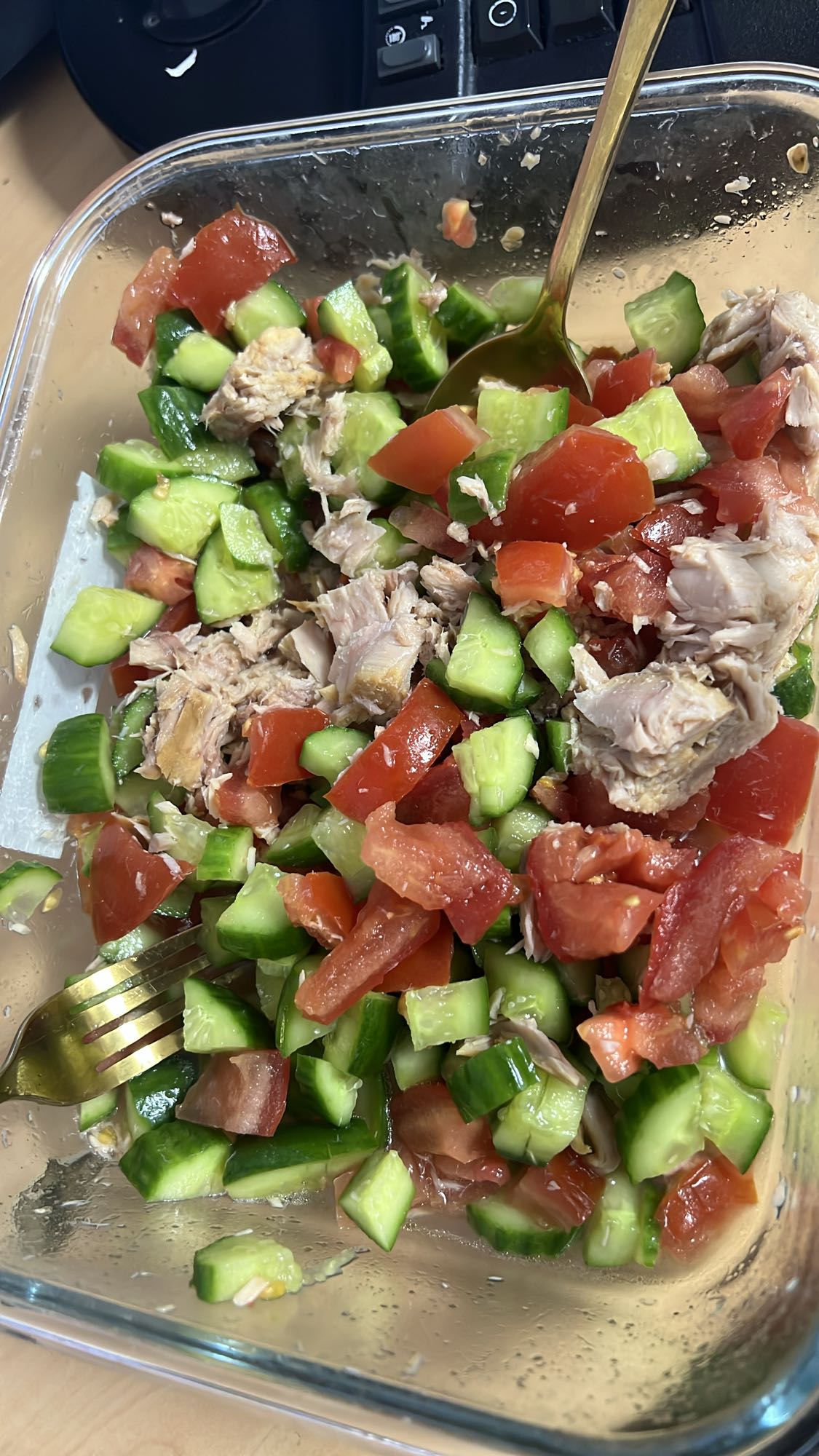 Salade thon tomate concombre