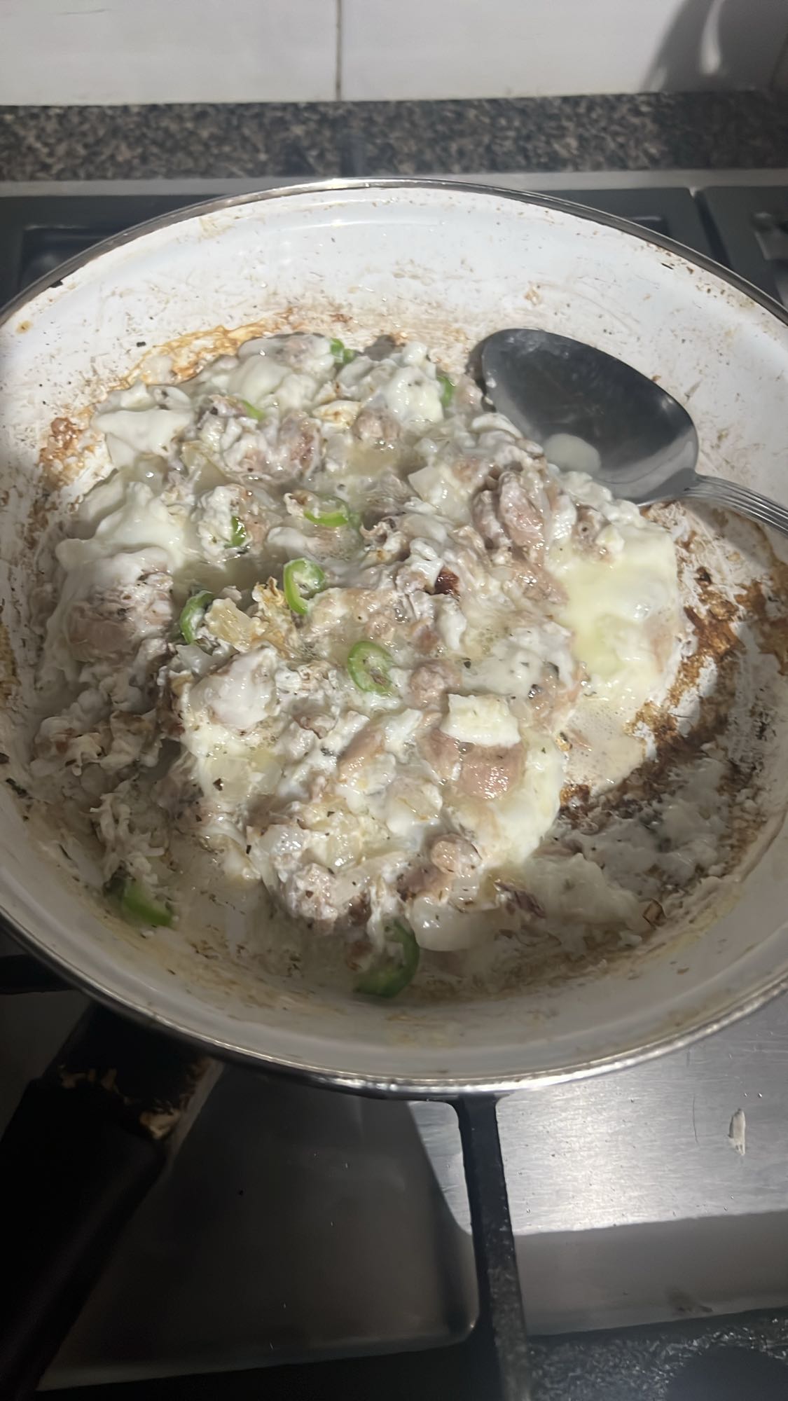 pollo con queso y chiles