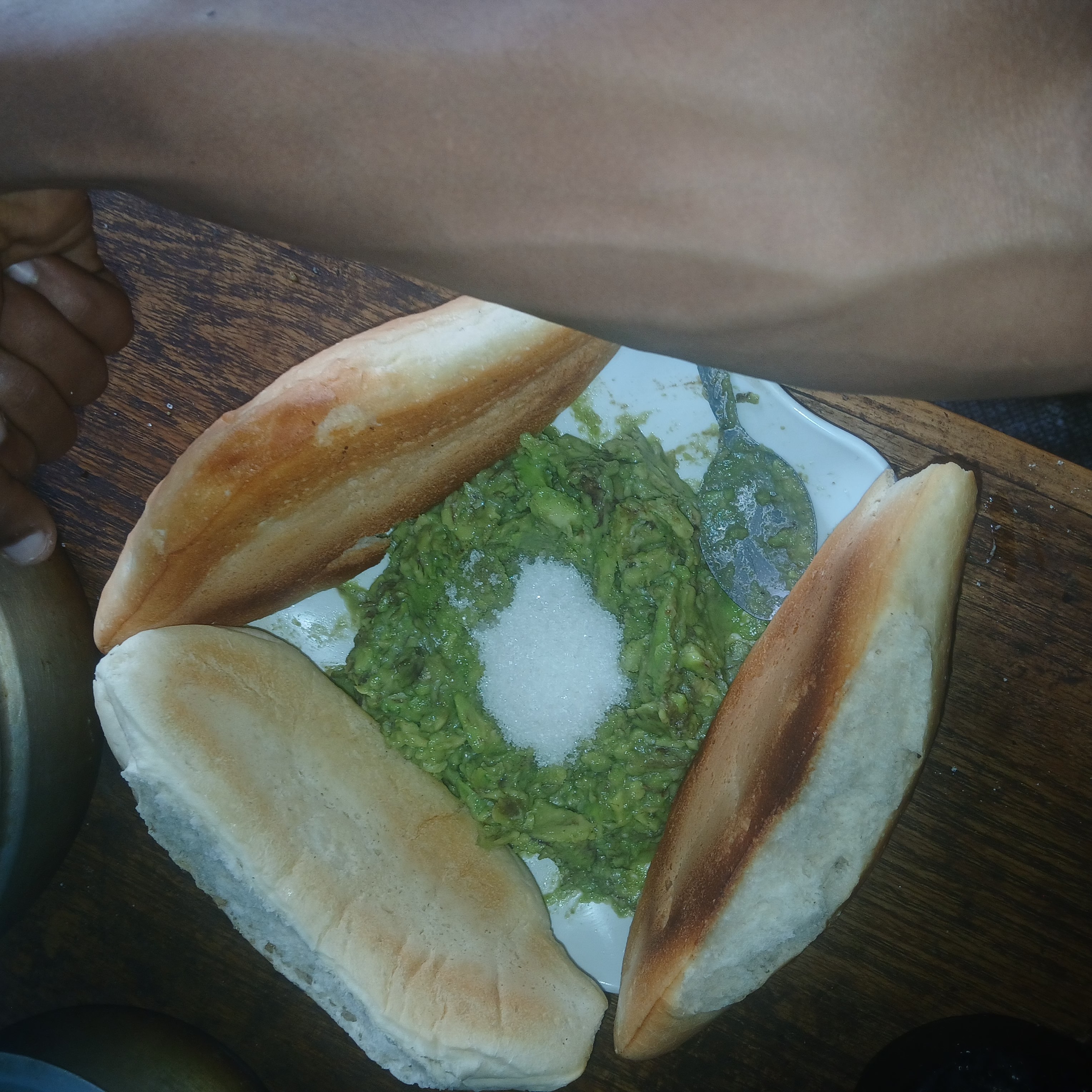 Bread and Avocado Mix