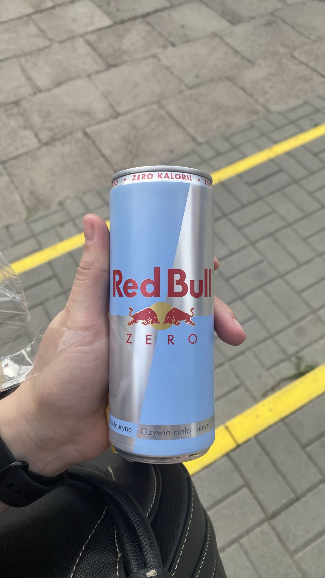 Ред Булл Зеро