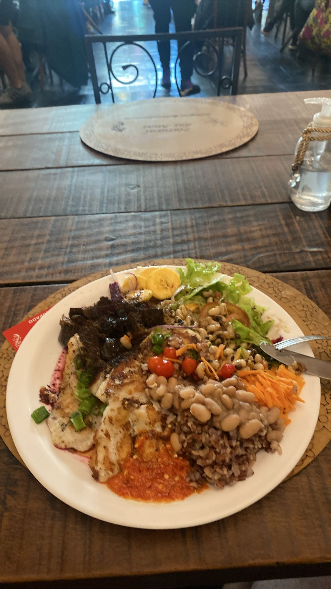 Prato saudável com peixe