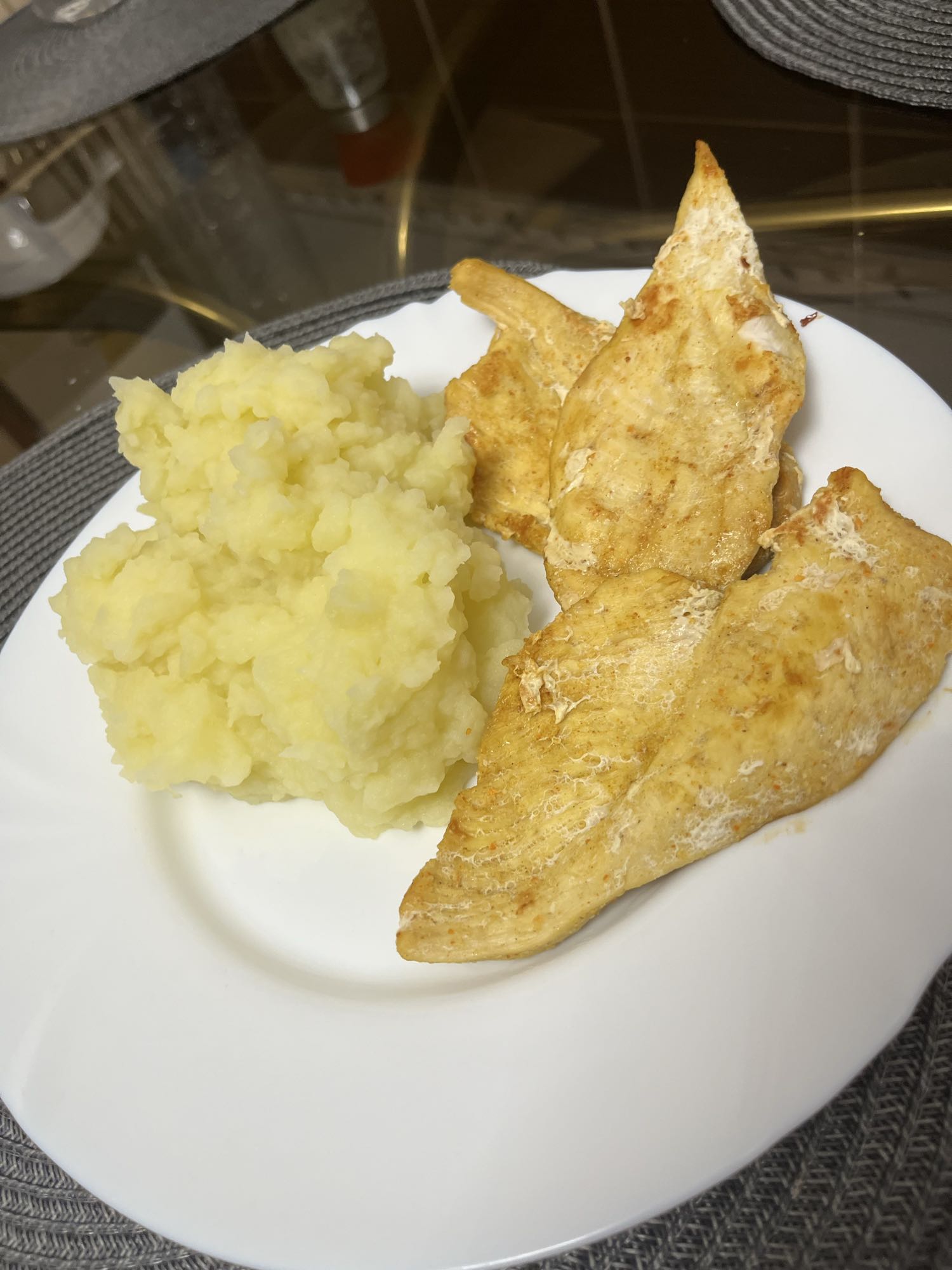 Piept de pui cu piure