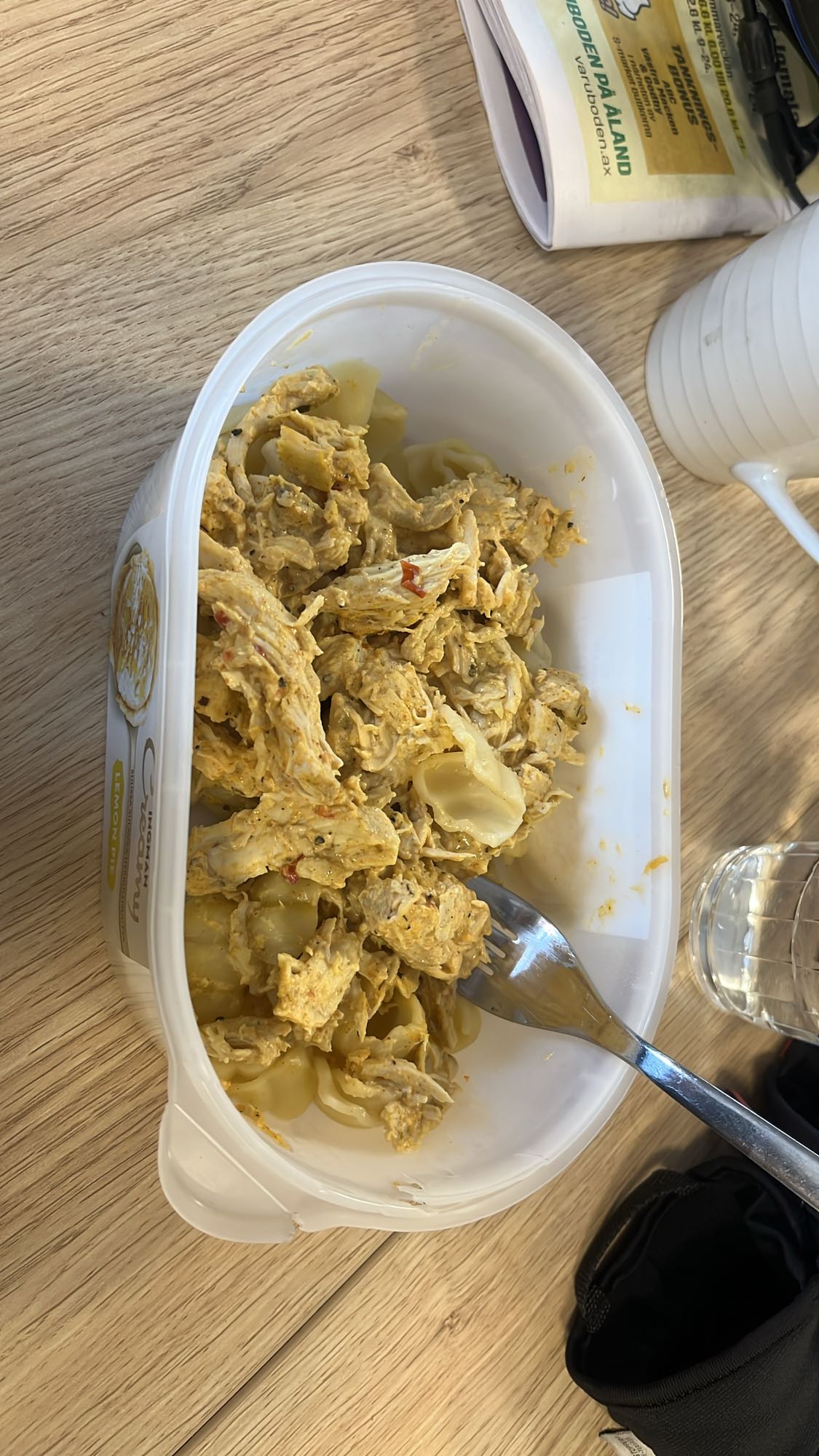 Kycklingpasta med sås
