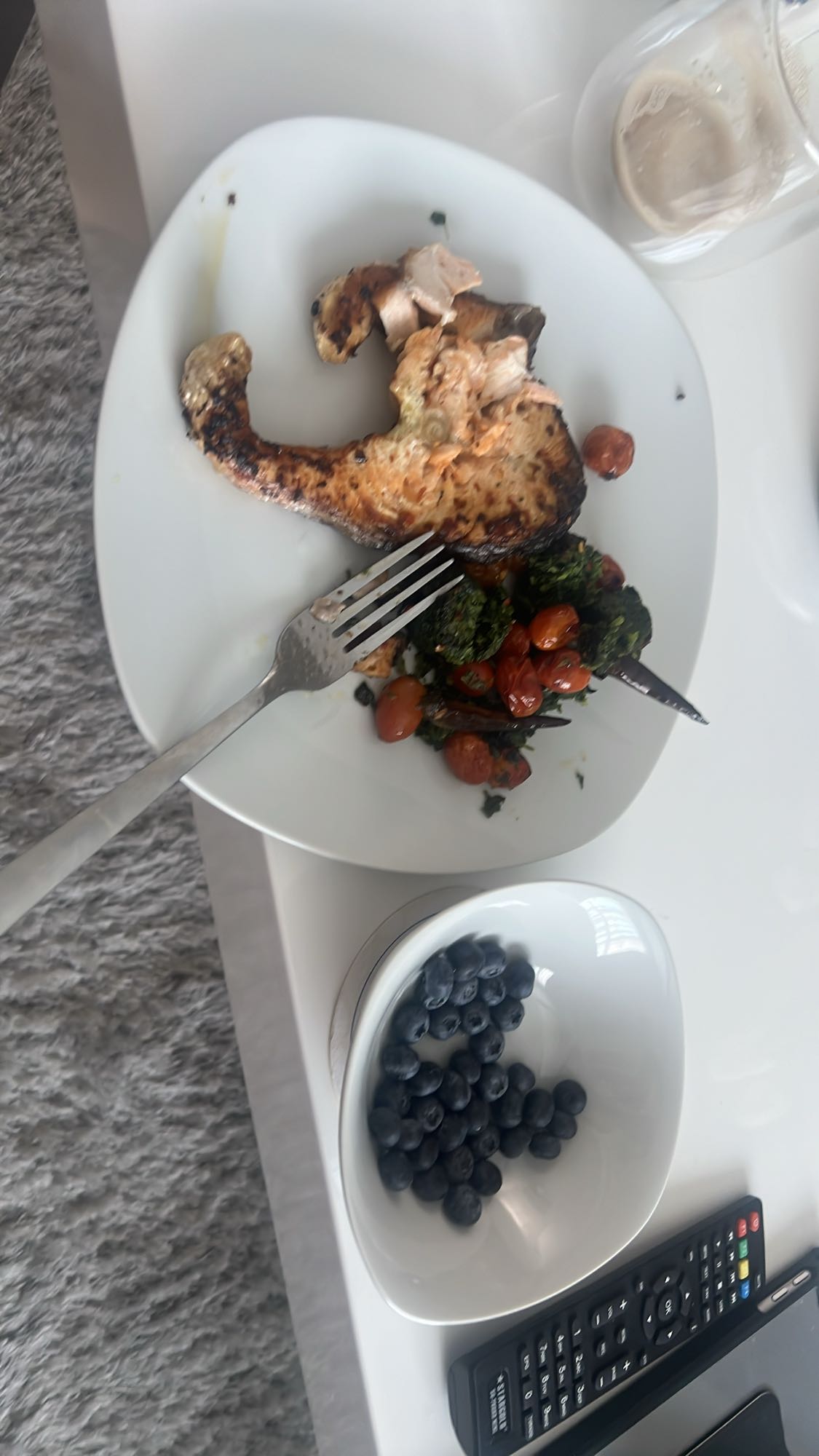 Grilled Salmon & Veggies