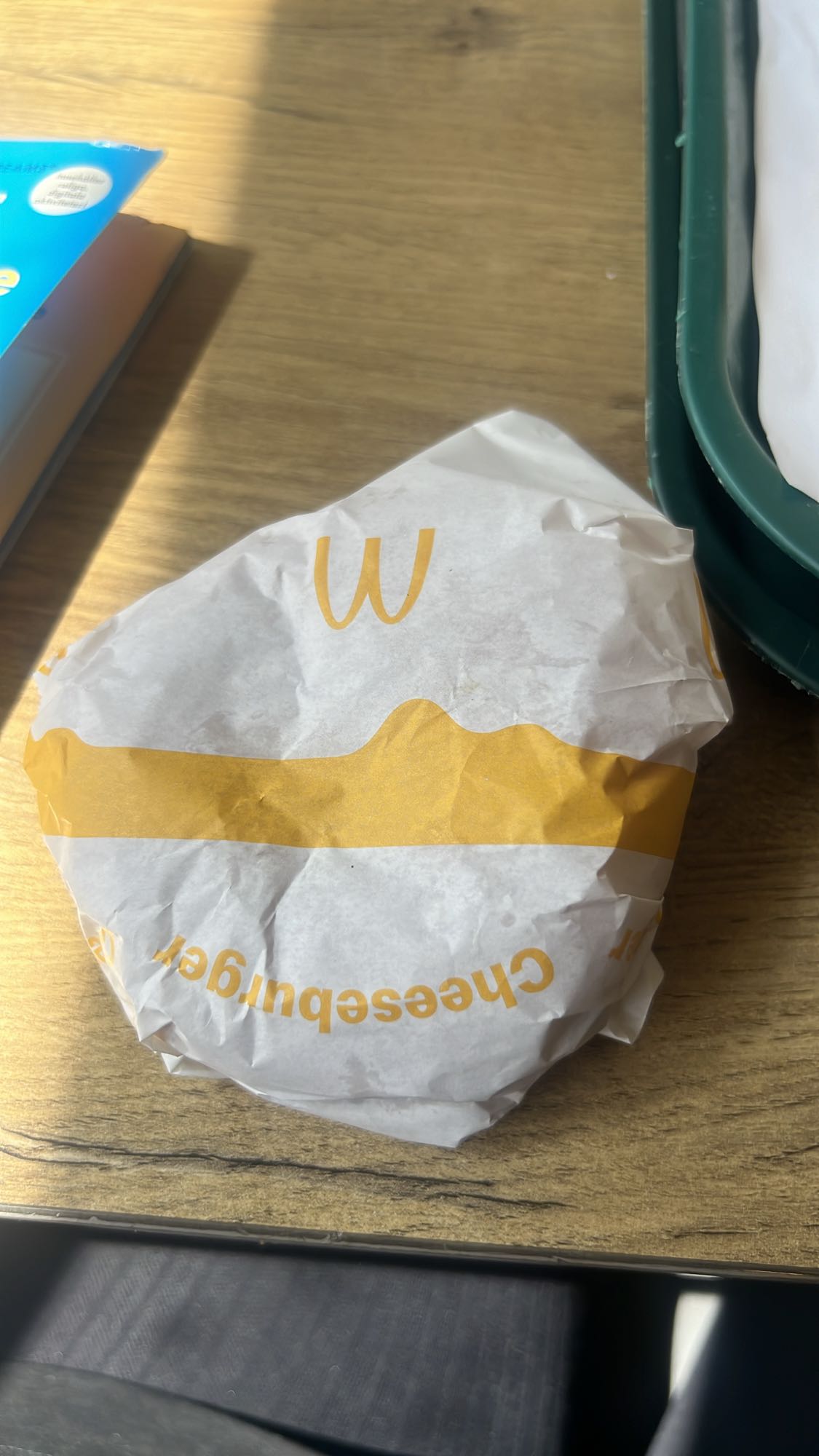 McDonald's cheeseburgare