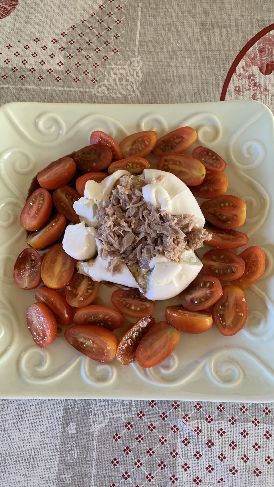 Salade thon mozzarella