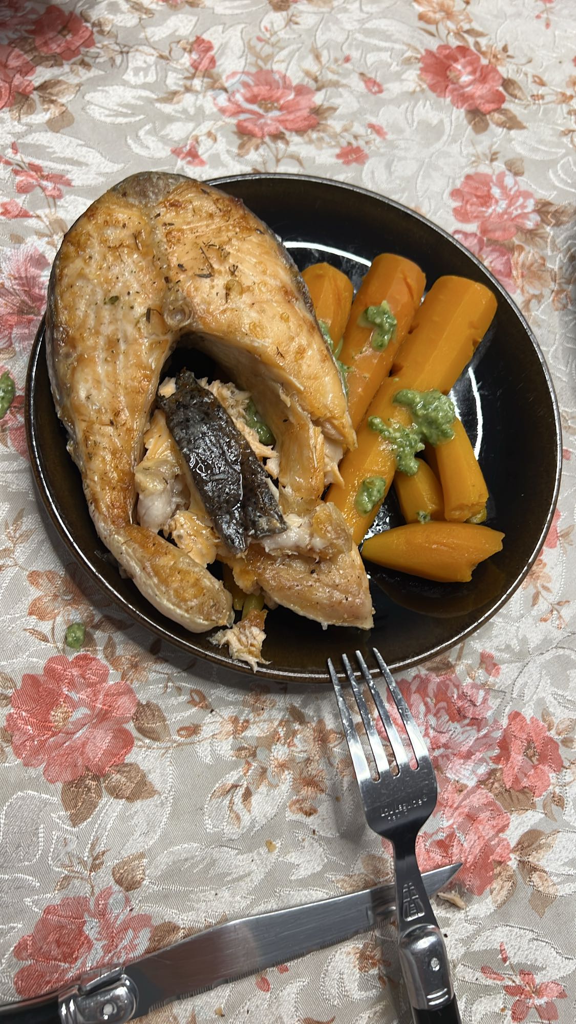 Somon cu morcovi fierți