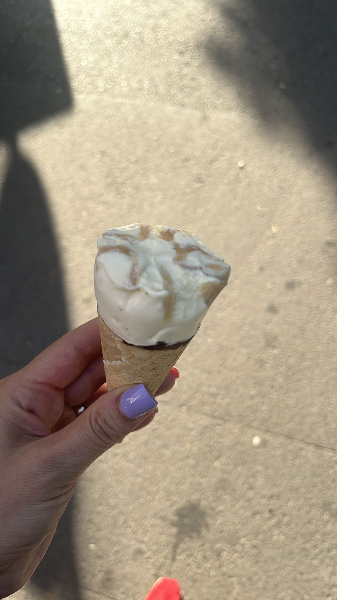 Înghețată cornet vanilie