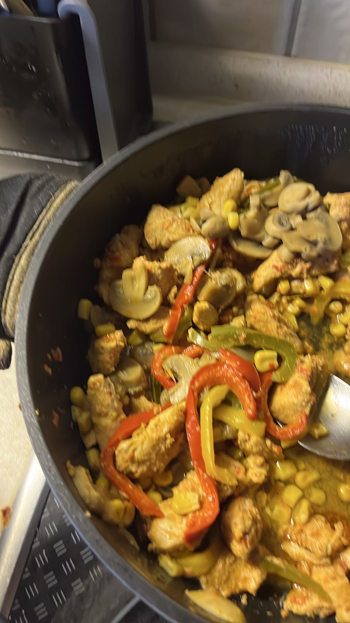 Kip met groenten roerbak