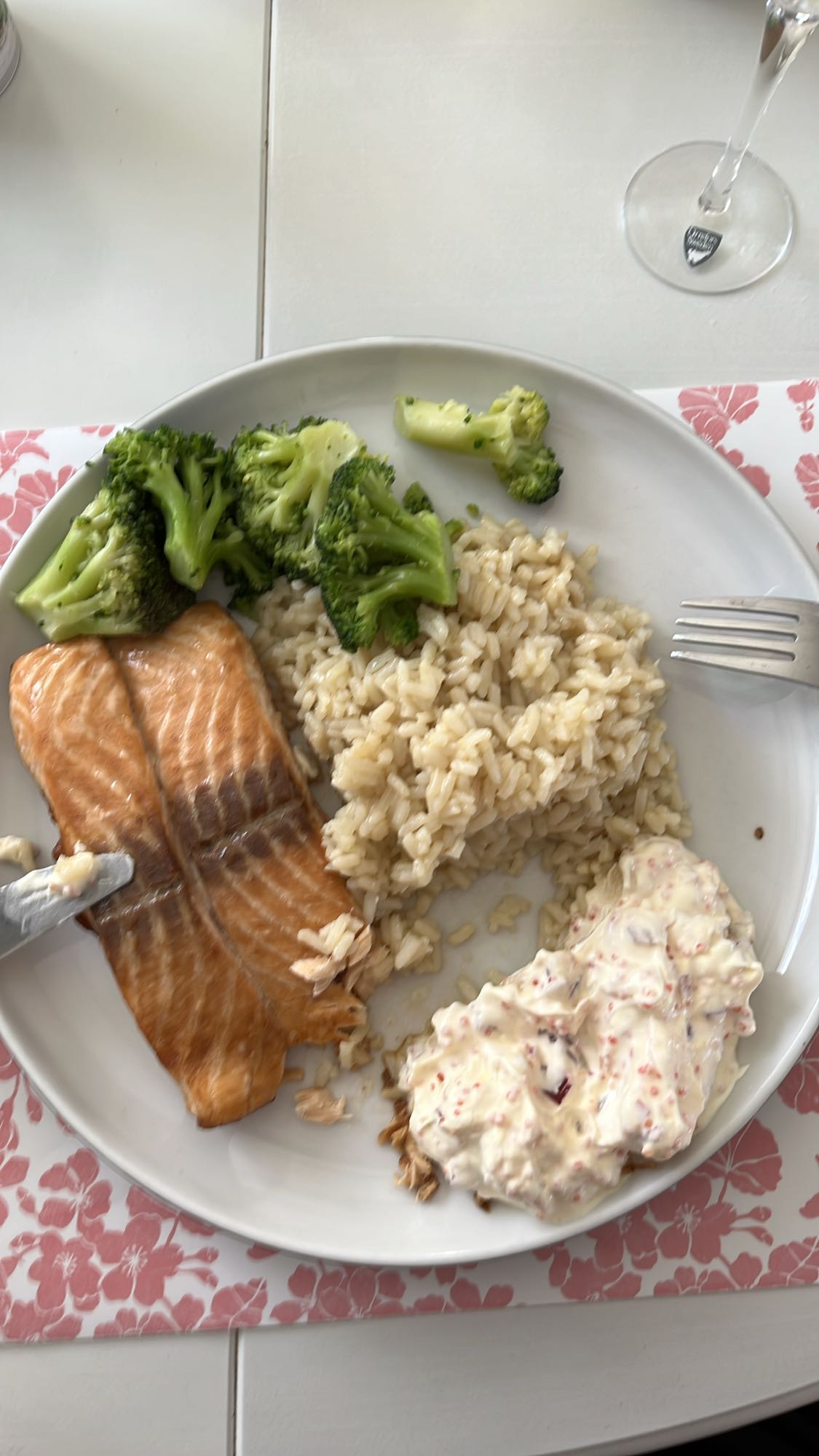 Lax med ris och broccoli