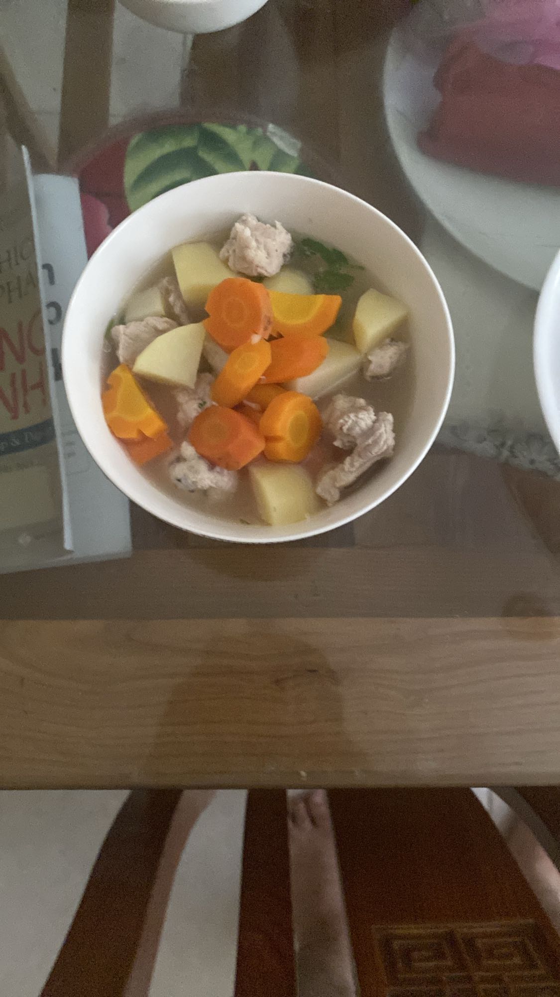 Canh sườn khoai tây cà rốt