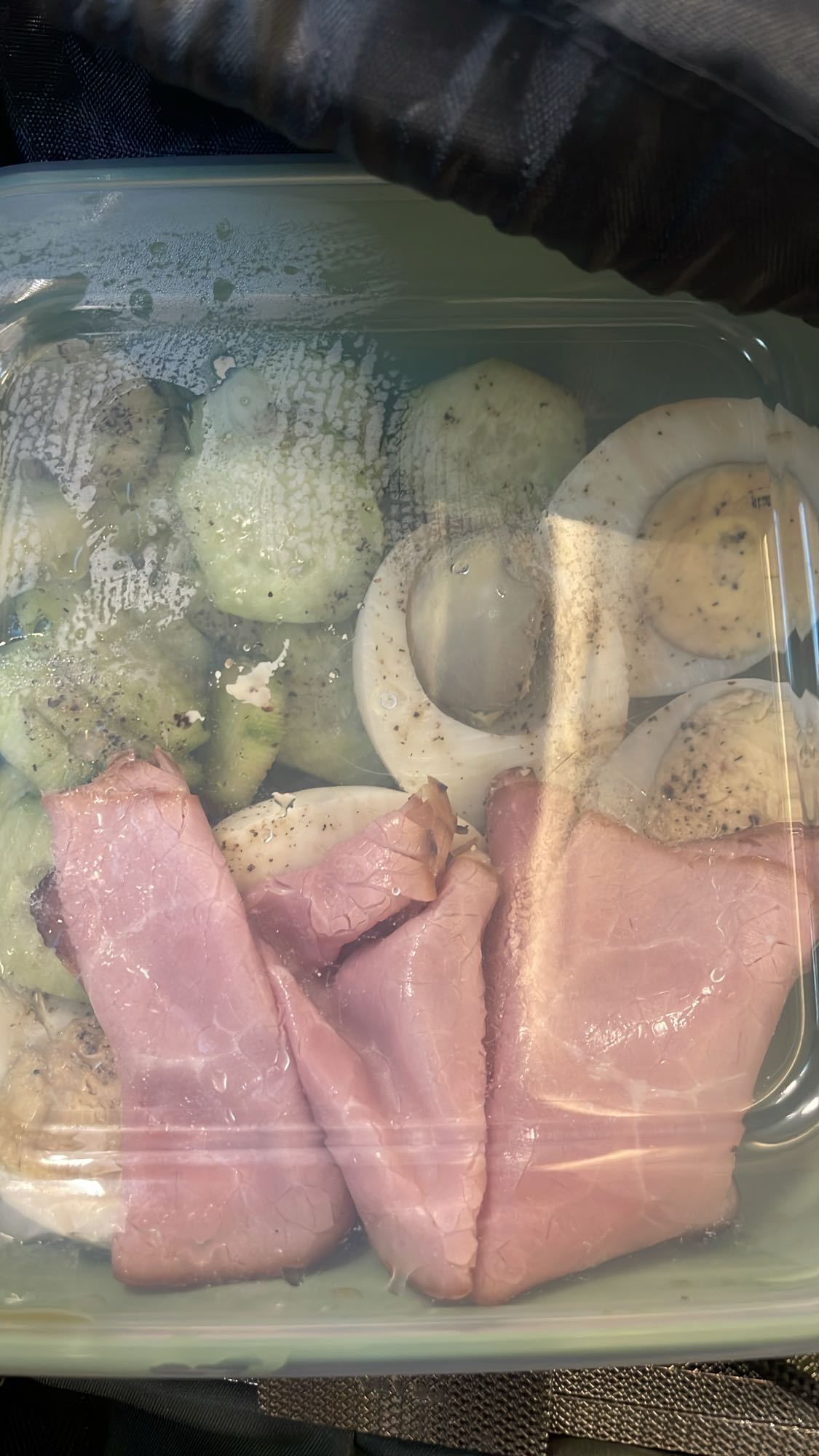 œufs jambon concombre