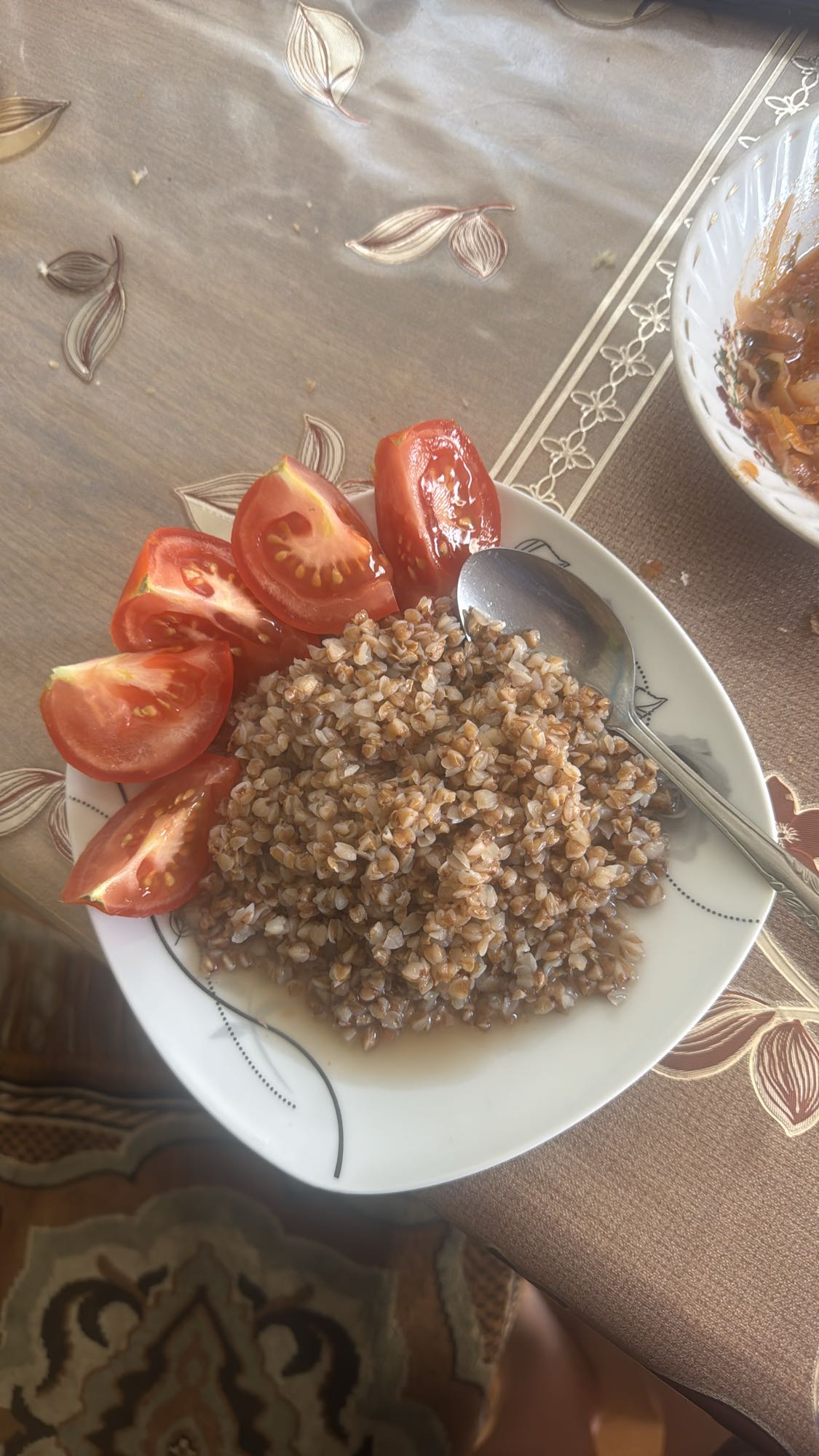 гречка с помидорами