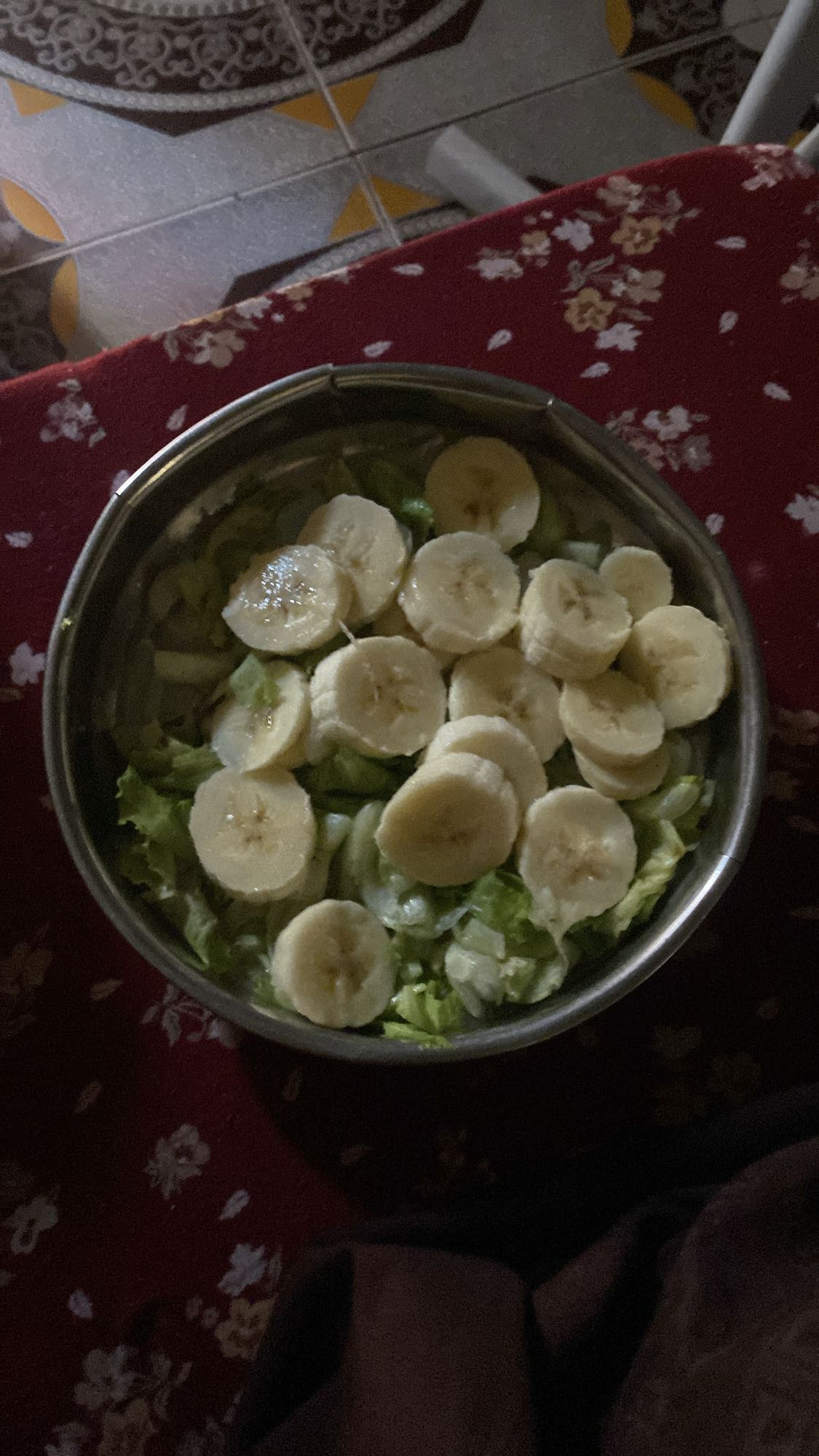 Banana Lettuce Salad