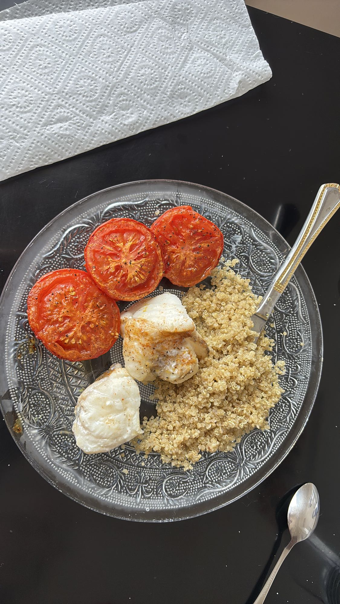 Poisson, quinoa, tomates
