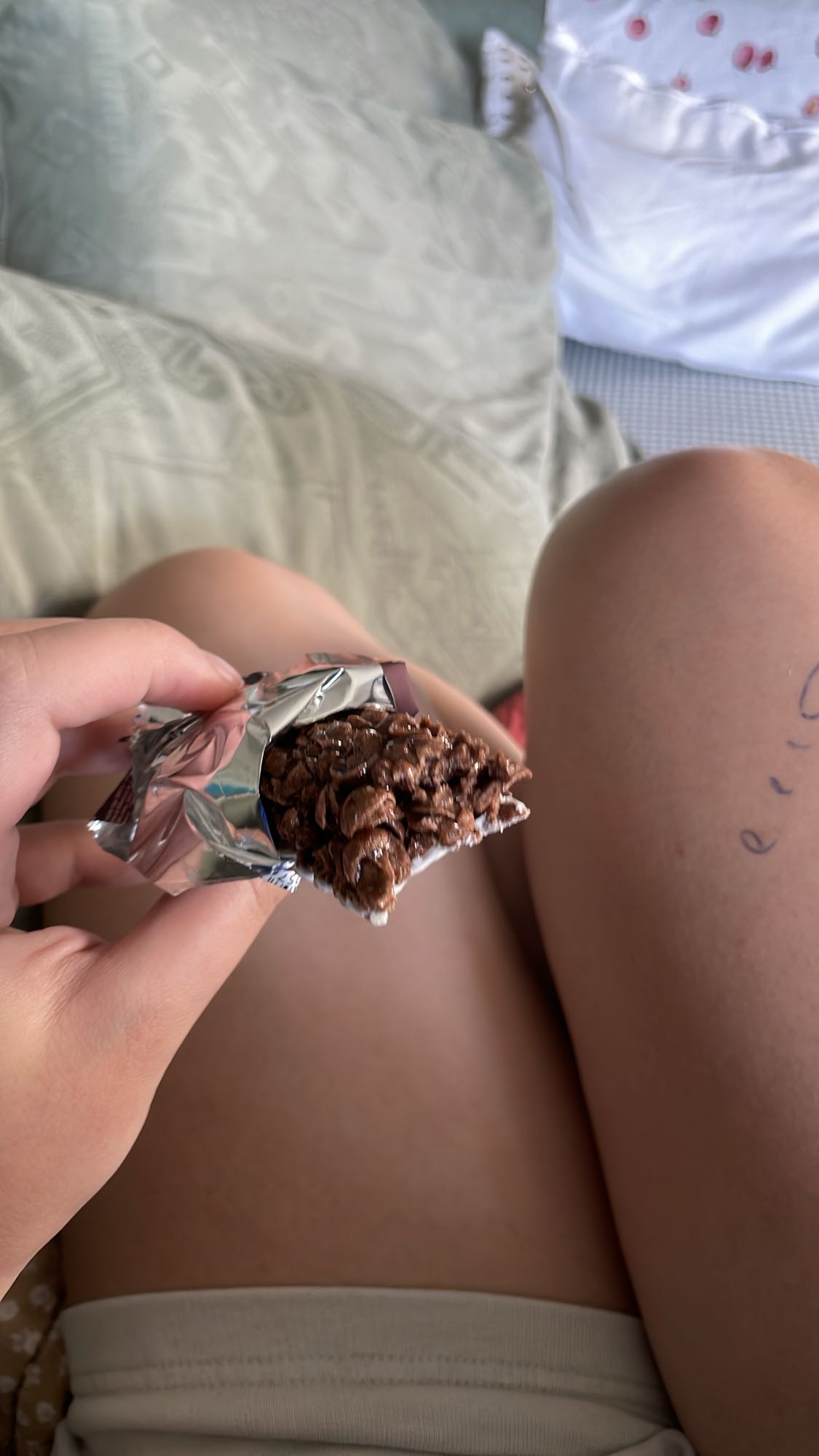 chocolate cereal bar