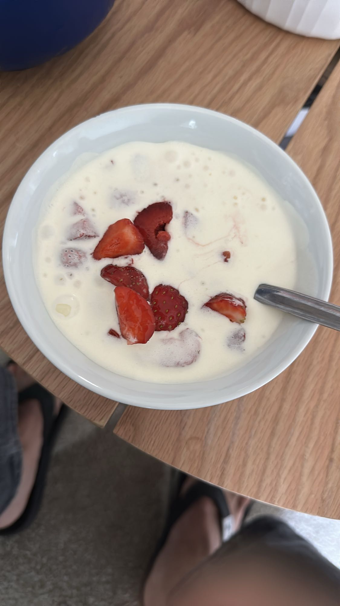 Jordgubbar med grädde