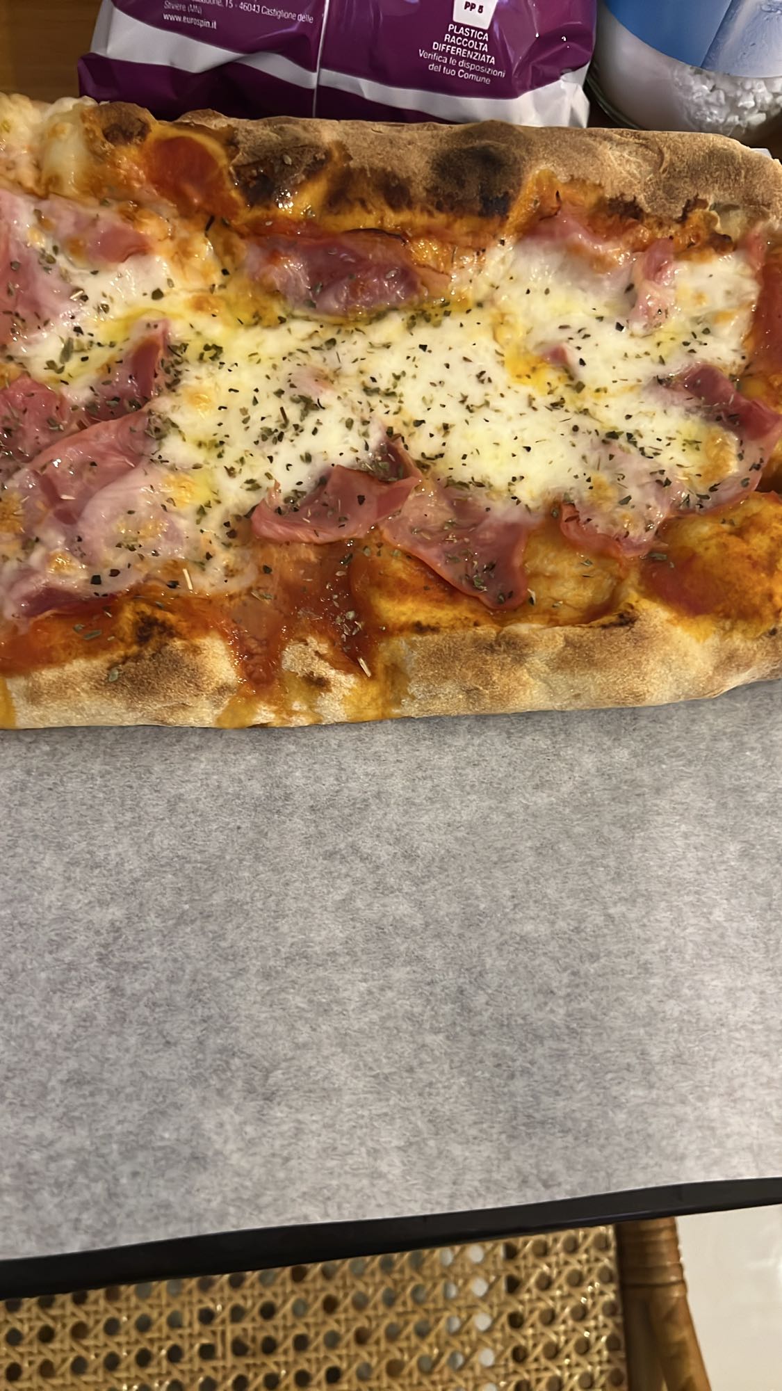 Pizza prosciutto e formaggio
