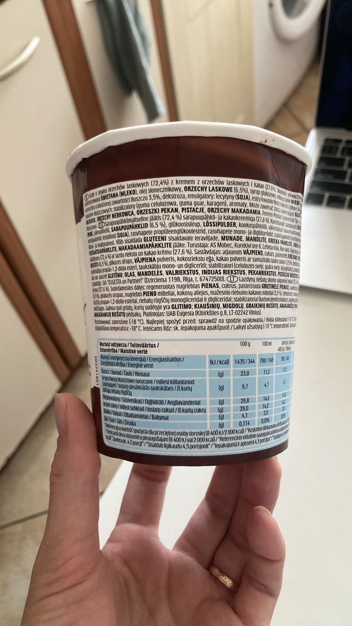 Hazelnut ice cream cup