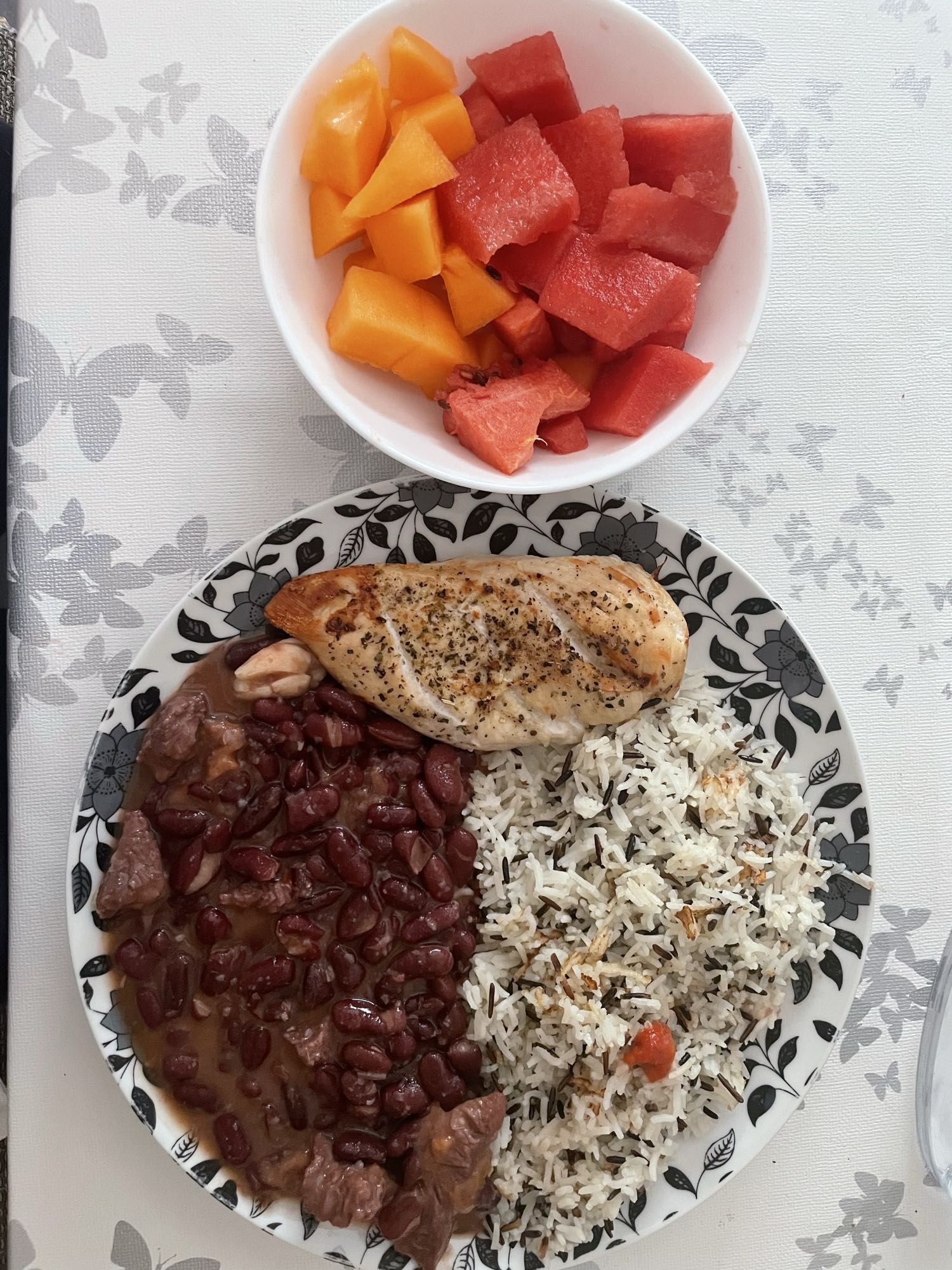 Grilled Chicken with Rice